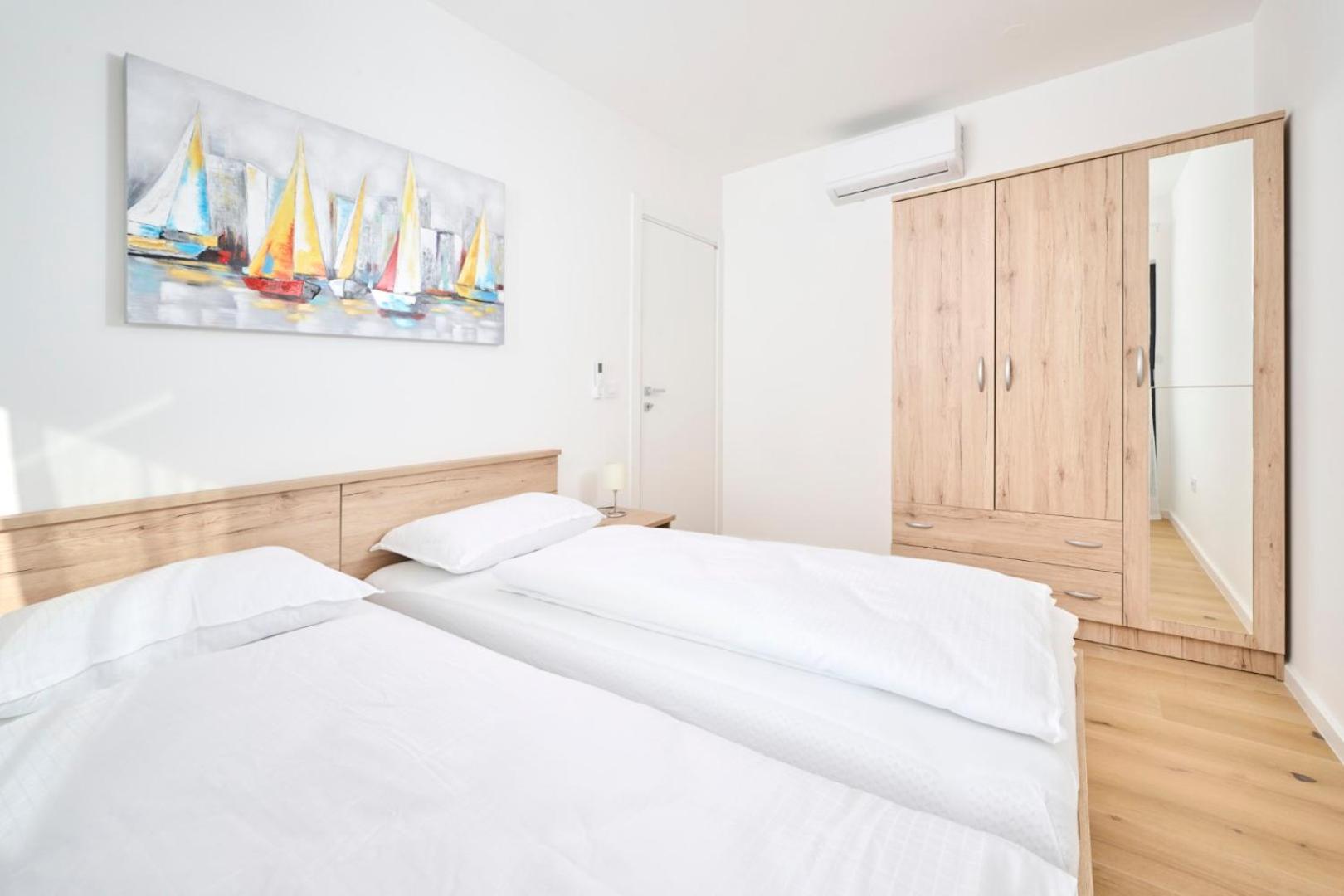Apartment Tamar by Rent Istria