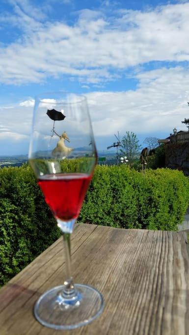 Naturjuwel inmitten der Weinberge