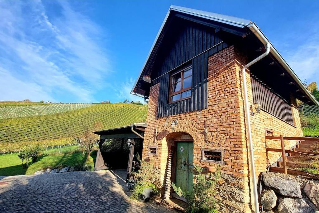 Naturjuwel inmitten der Weinberge