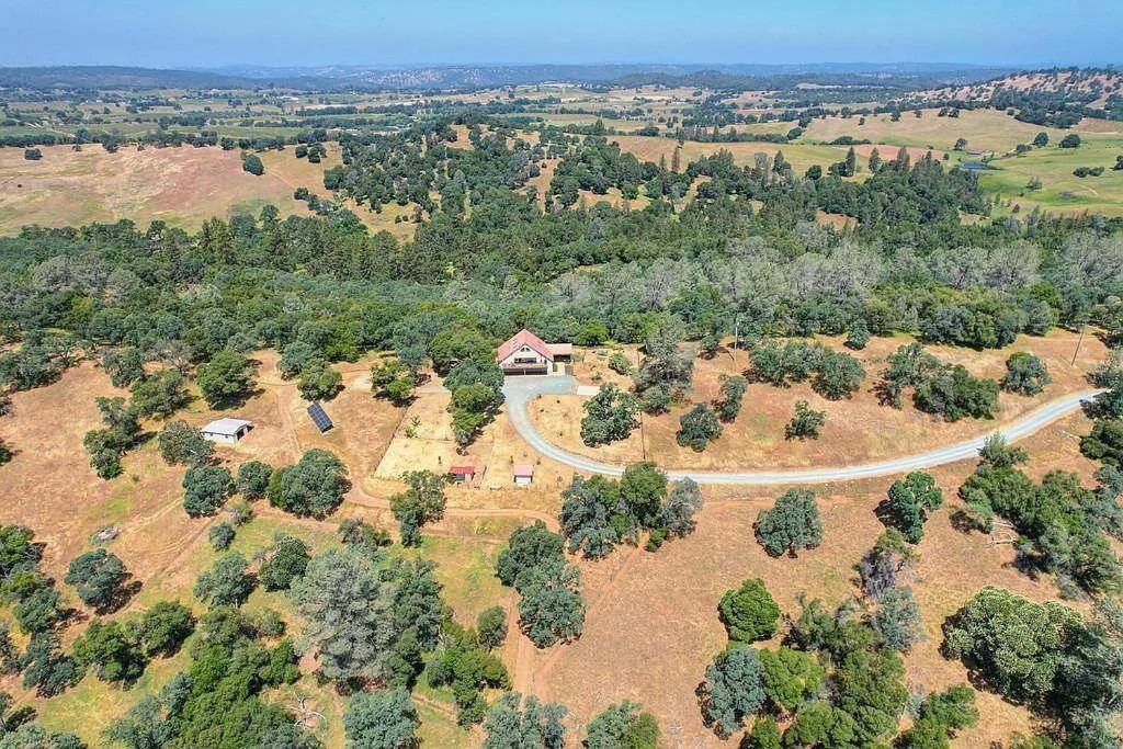 The Fiddletown Vineyard Retreat
