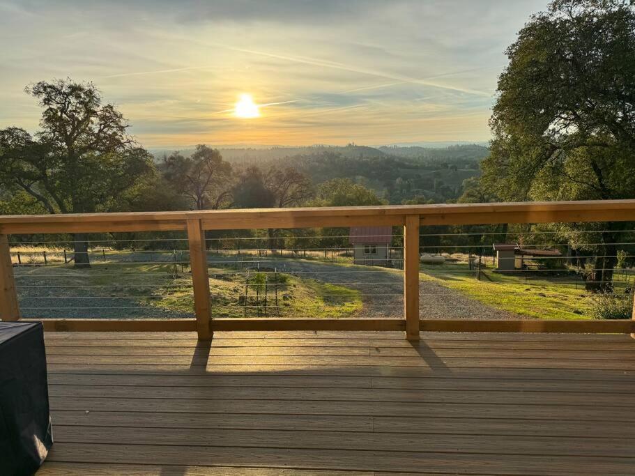 The Fiddletown Vineyard Retreat