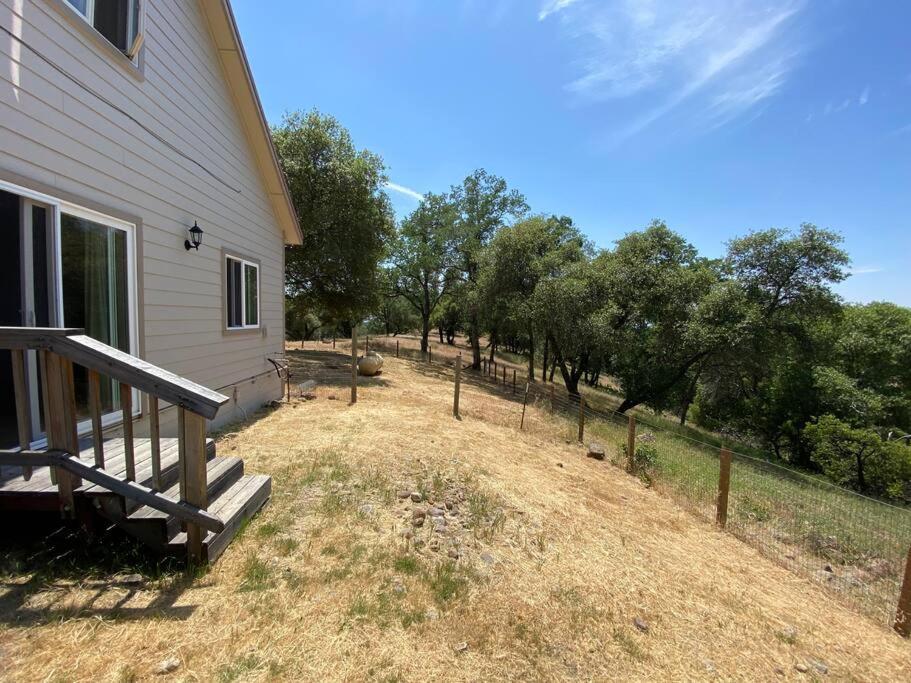 The Fiddletown Vineyard Retreat