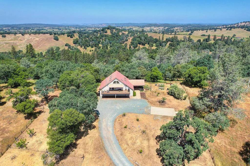 The Fiddletown Vineyard Retreat