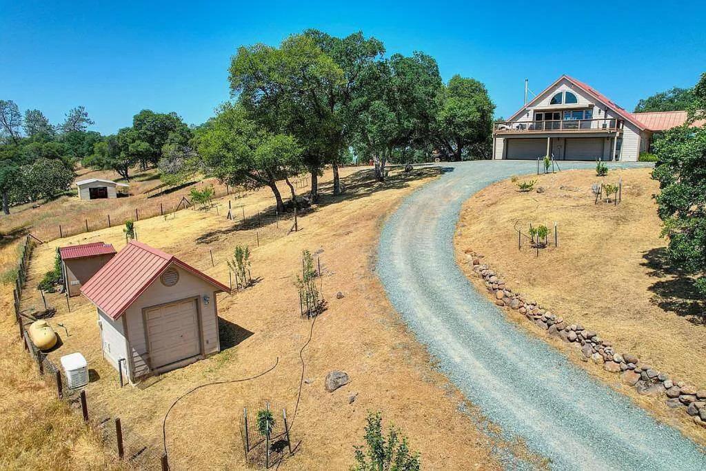 The Fiddletown Vineyard Retreat