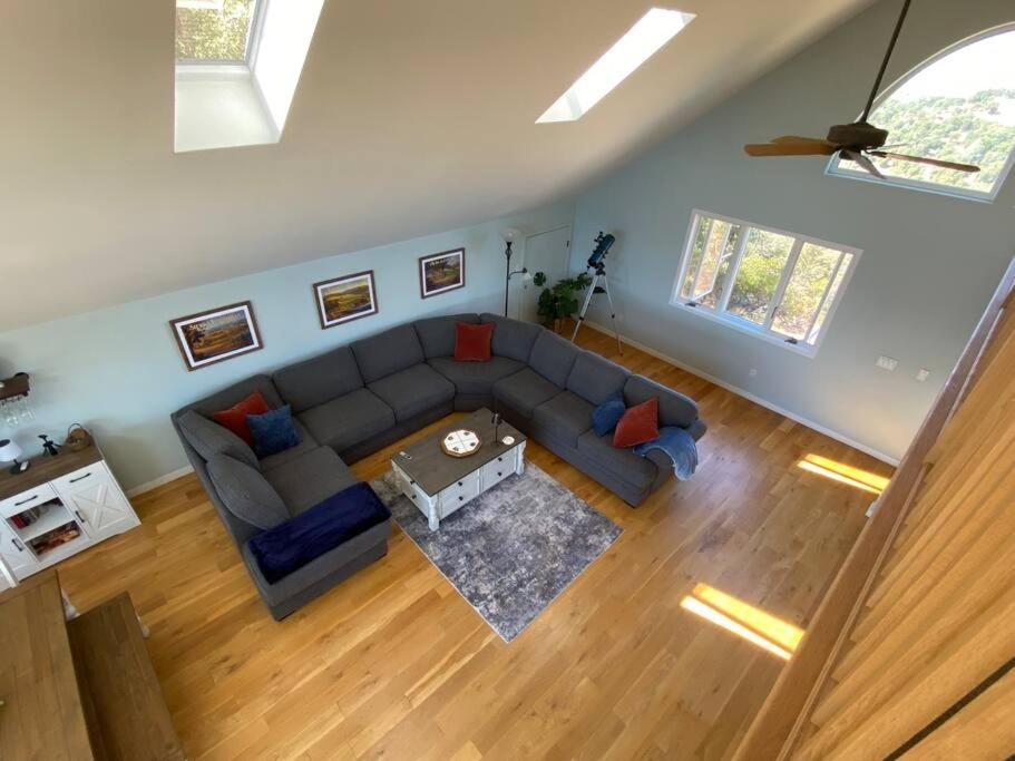The Fiddletown Vineyard Retreat