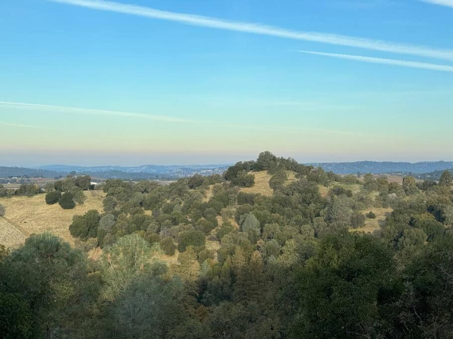 The Fiddletown Vineyard Retreat