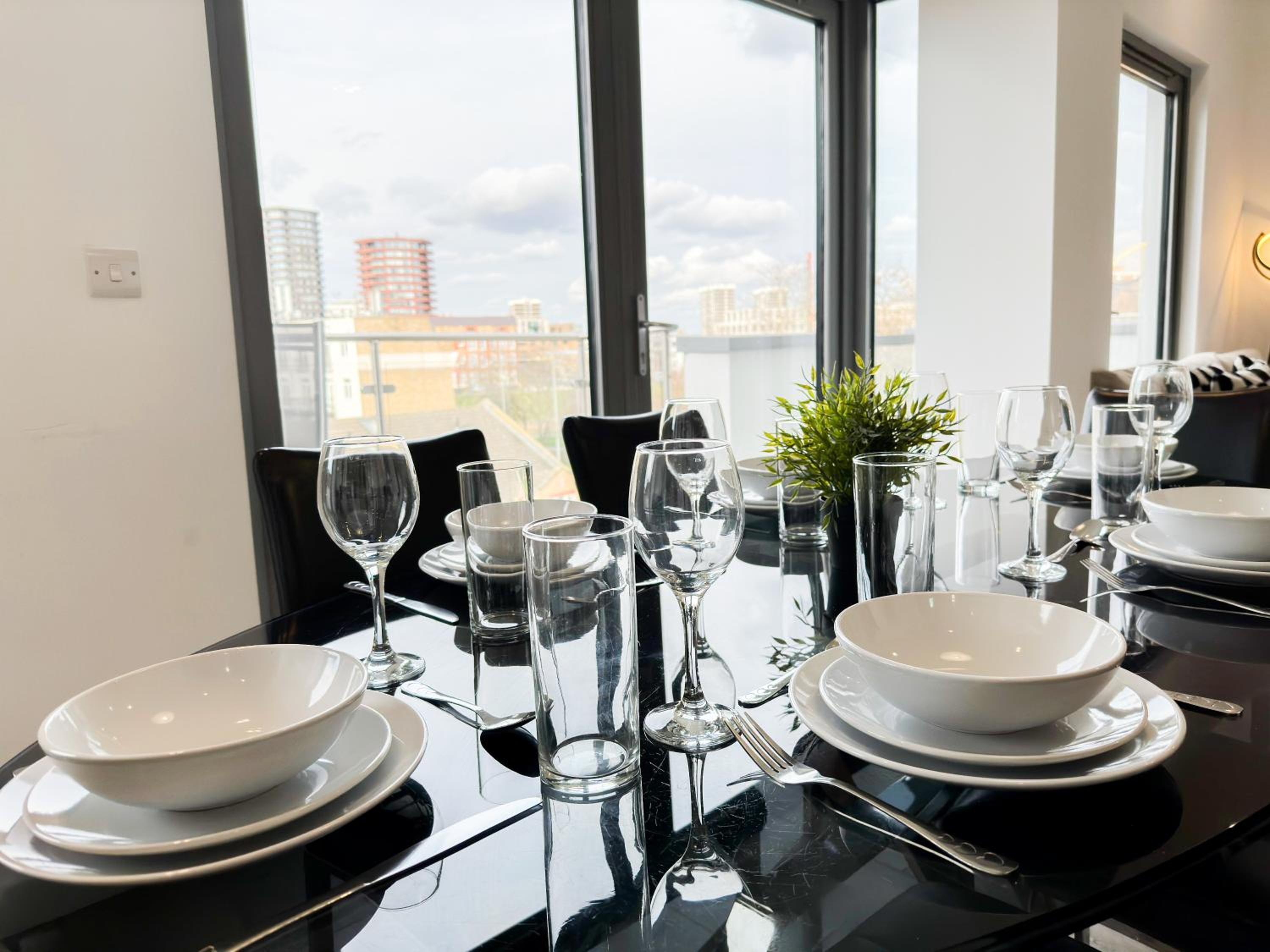 Contemporary Apartments with Private Balconies in Hoxton near Shoreditch, Old Street, Islington by NourNest Apartments