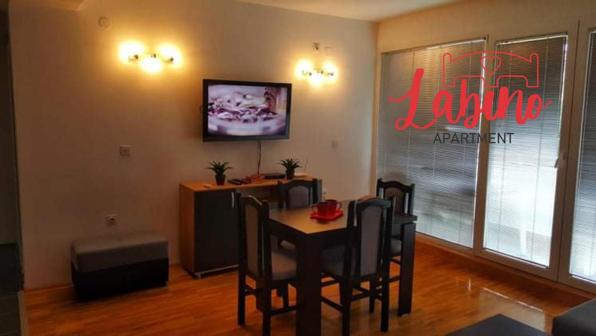 Labino Apartments 1 Red Passion view 5
