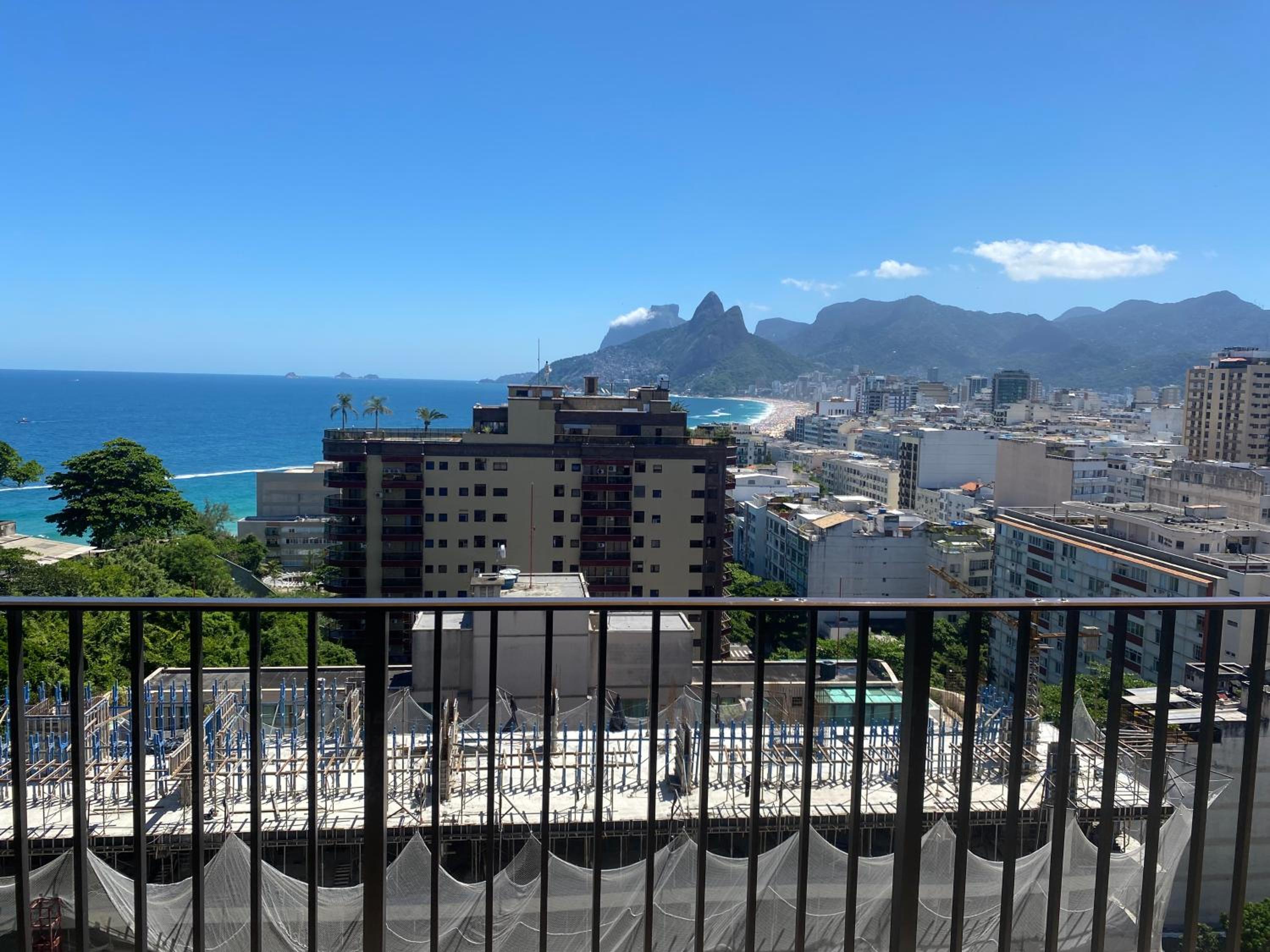 Apartamento no Arpoador Copacabana