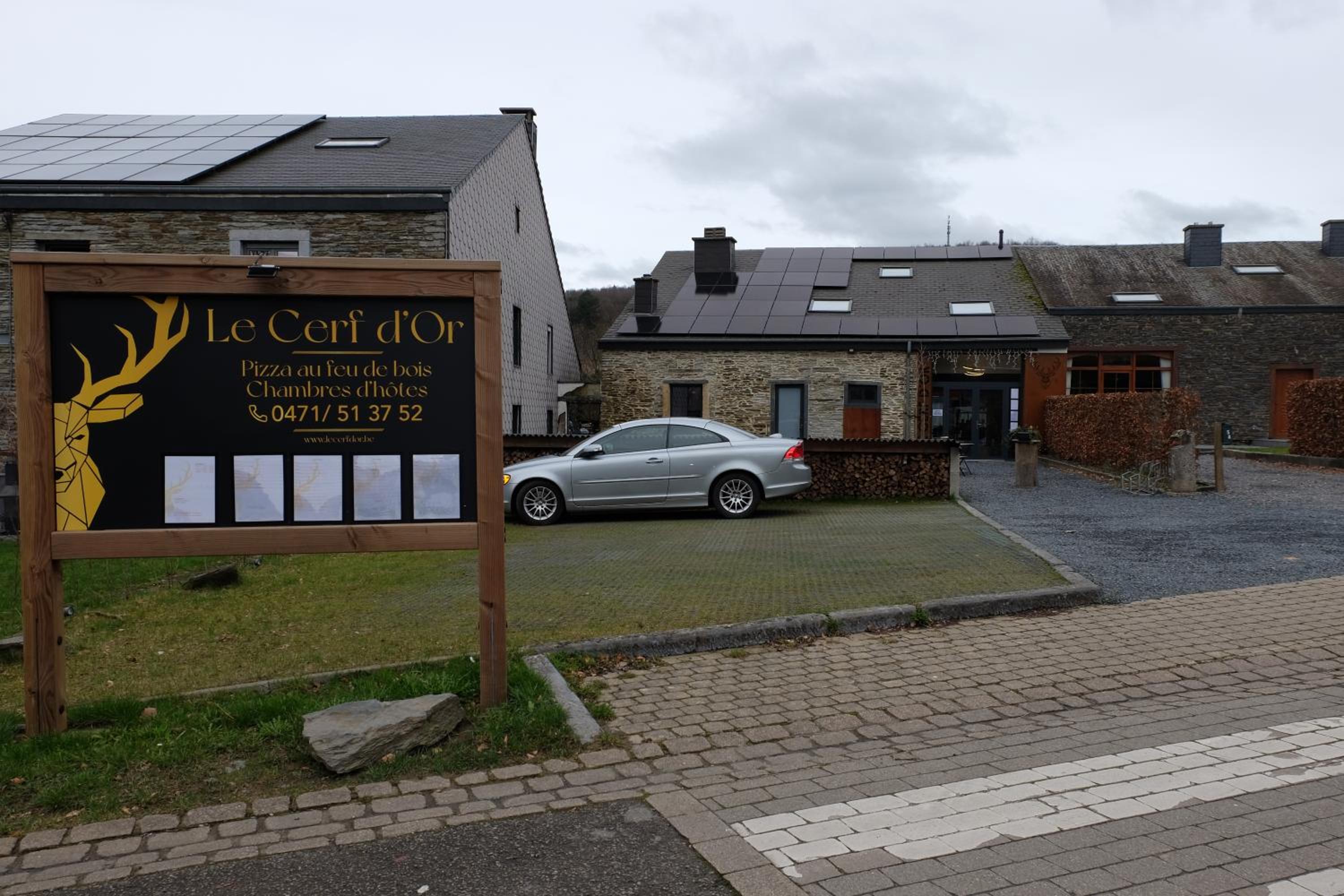 Hotel Le Cerf d'Or - Image 1