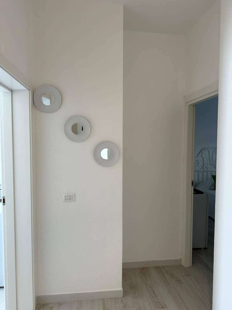 Photo 51