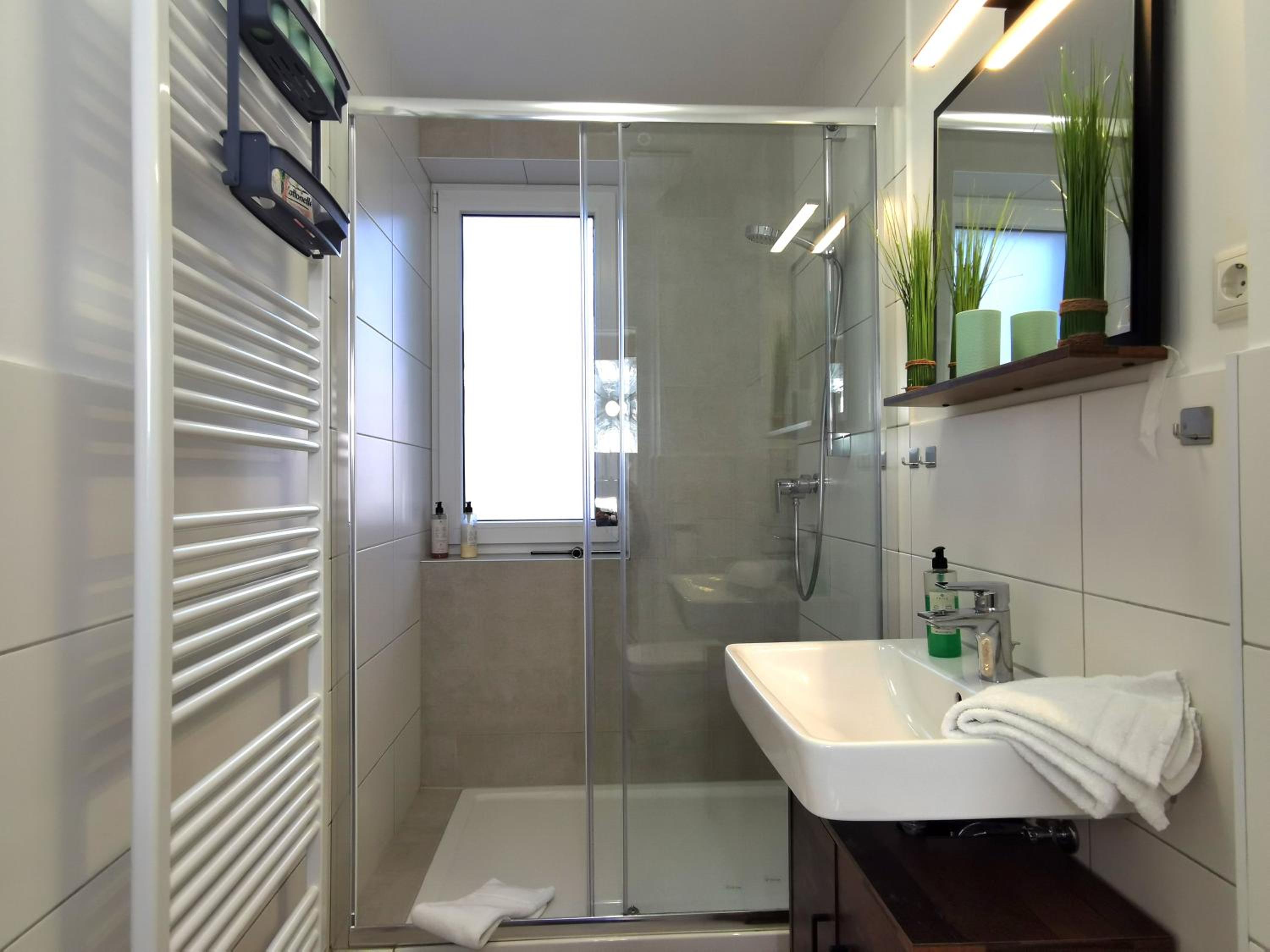 BohnApartments XL Suite - 2 Schlafzimmer mit Balkon - Zentrum - Petersberg - Domplatz