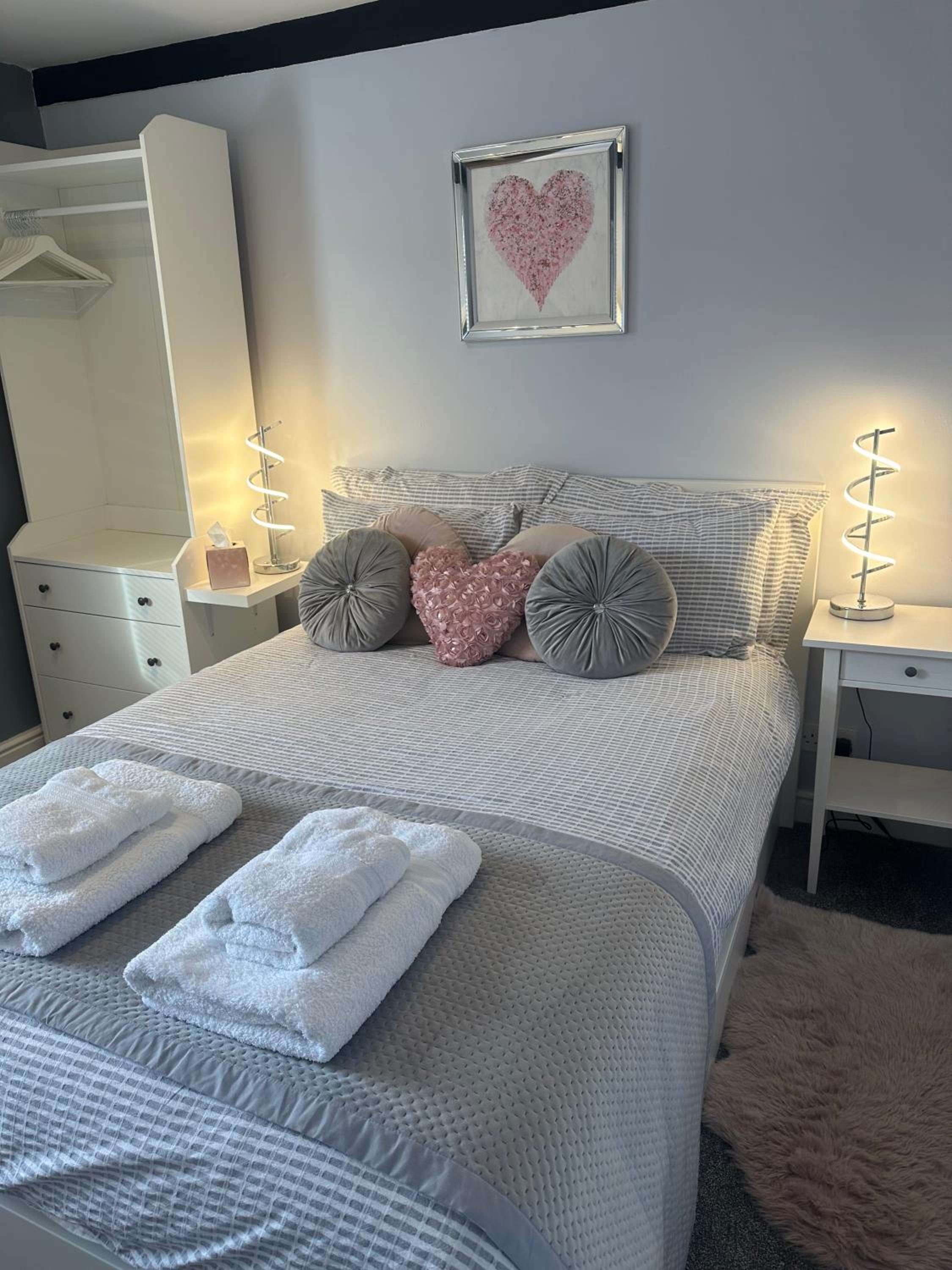 Courtyard Holiday Apartments