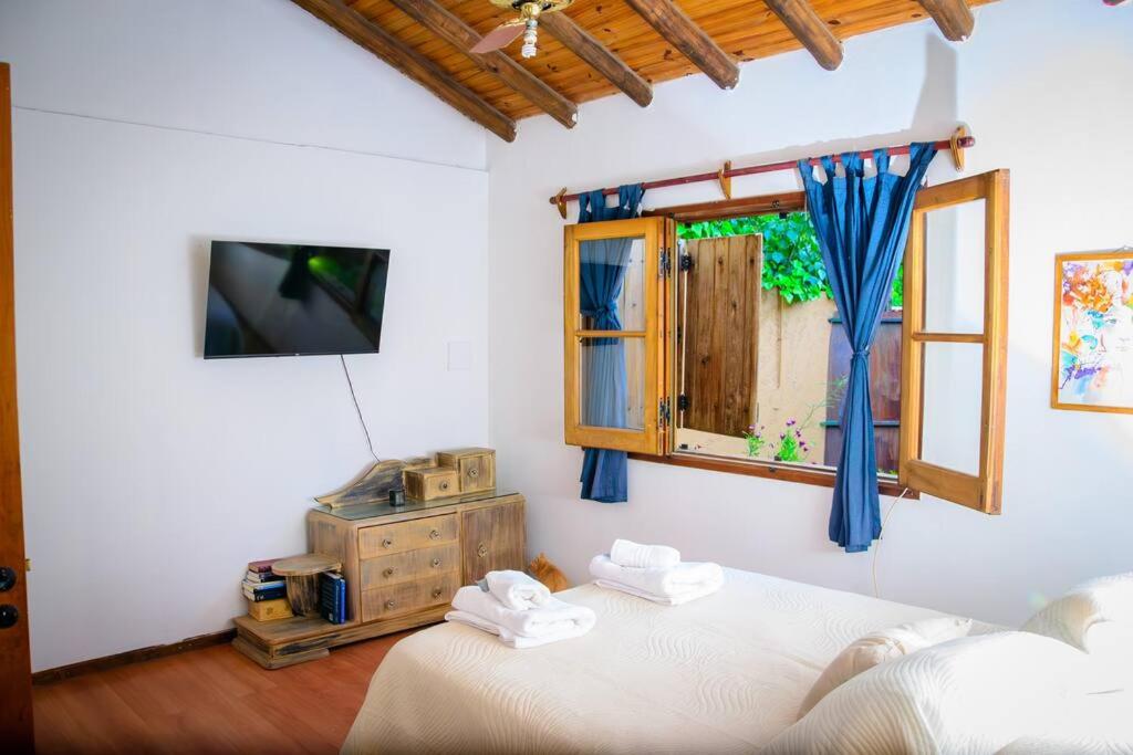 Chacras de Coria, Hermosa casa