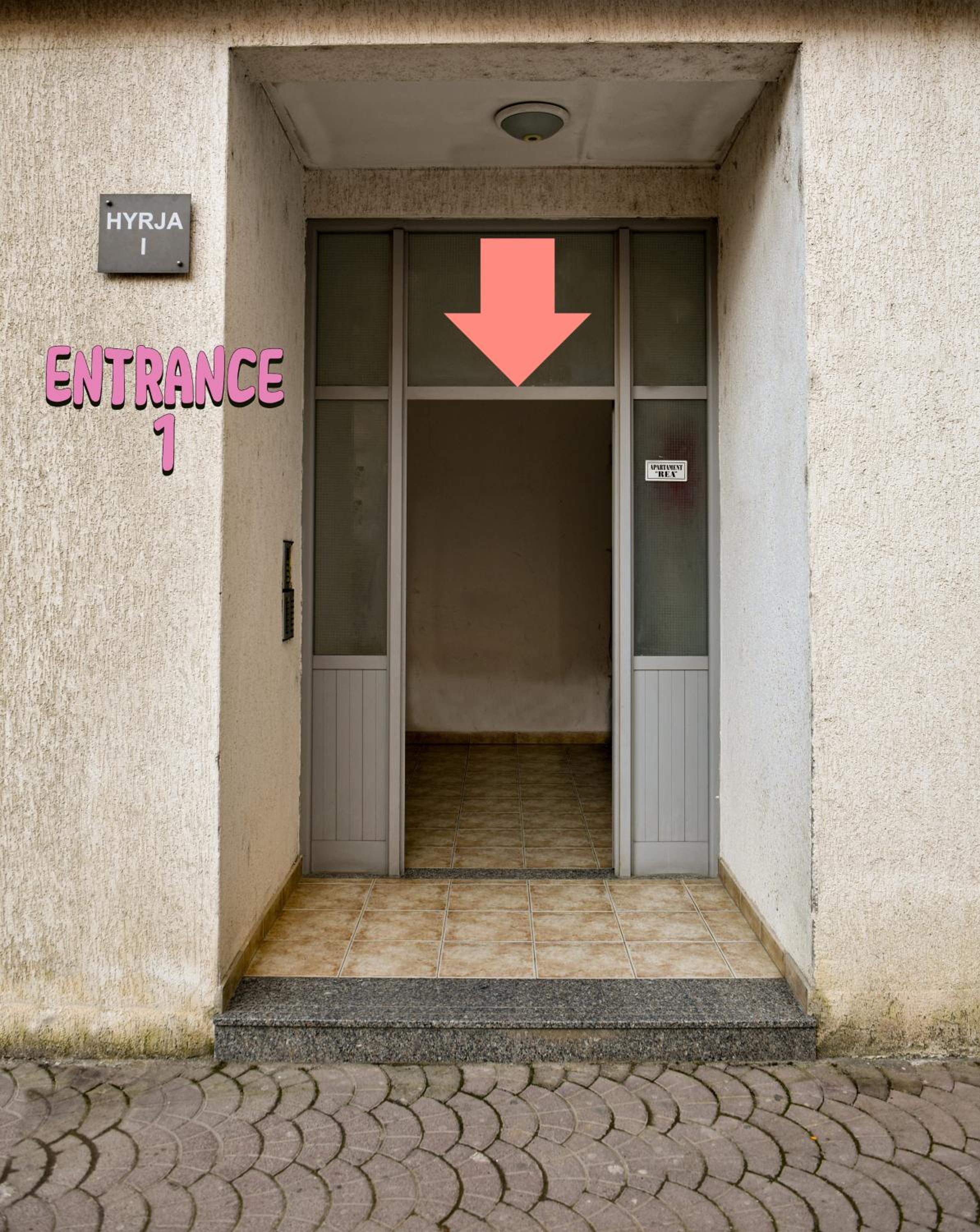 Apartament Rea Luxury photo 3