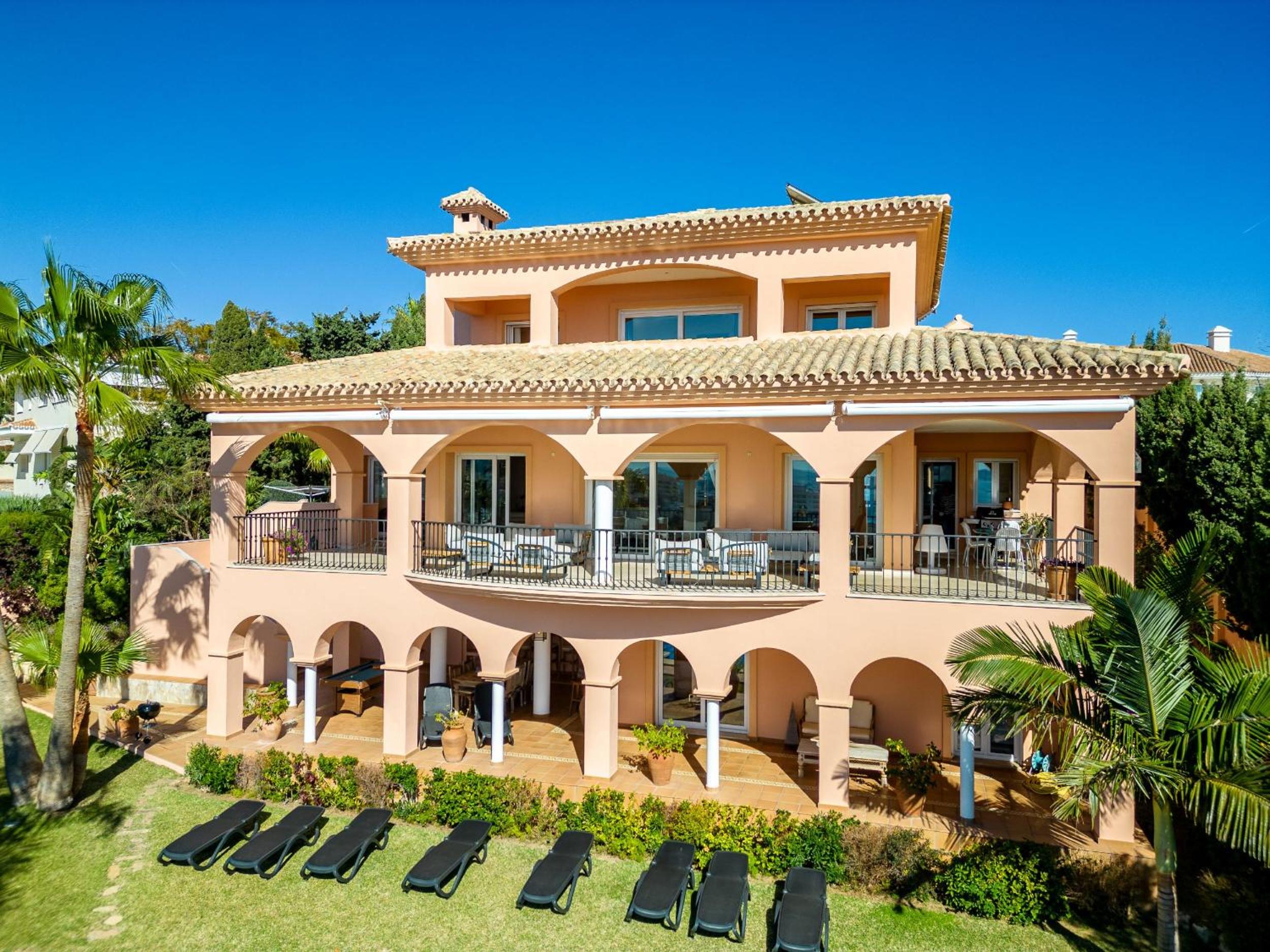 Beachside villa with panoramic sea views view 3