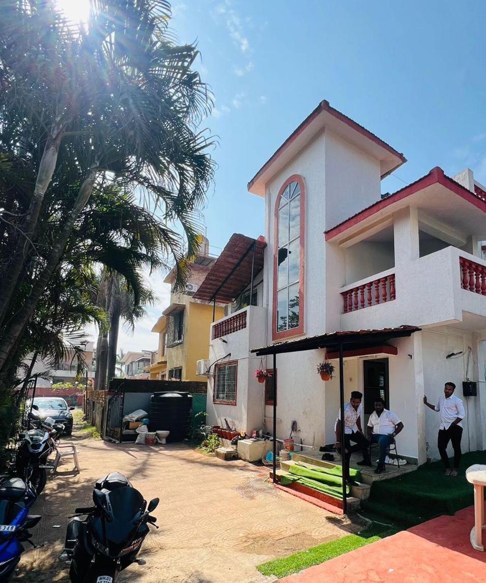 Aashiyana Villa - The Dream Stays ll Pvt Big Pool ll 3Ac Rooms ll Gazebo ll Wi-Fi