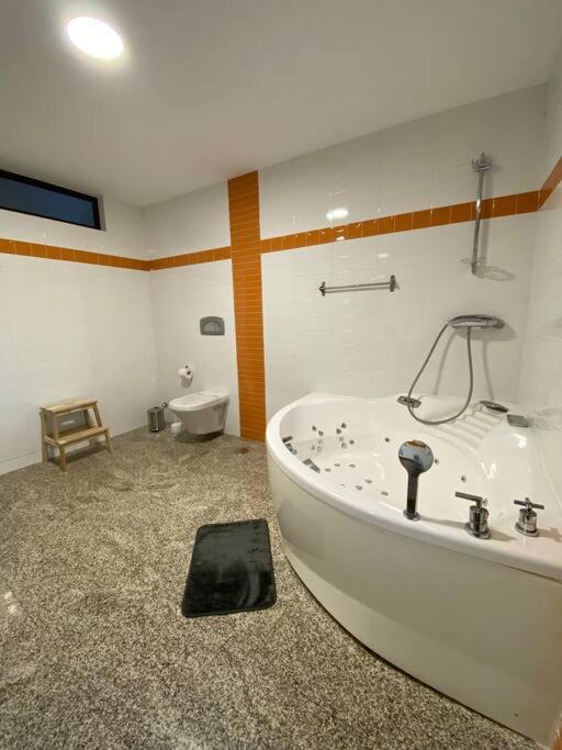Casa Bamiak