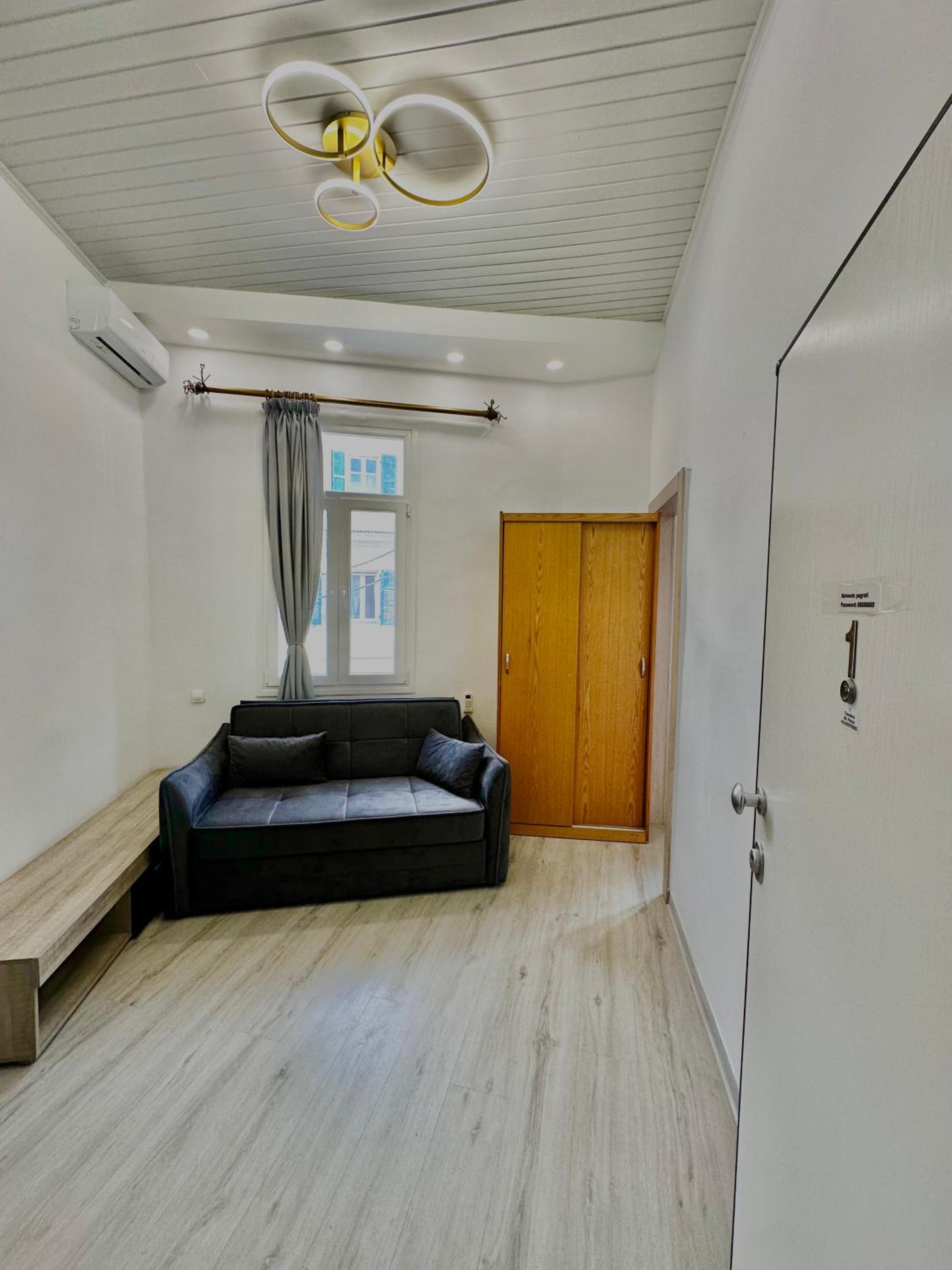 TRAVELLERS CORFU TOWN Luxury Suites, Studios & Apartments