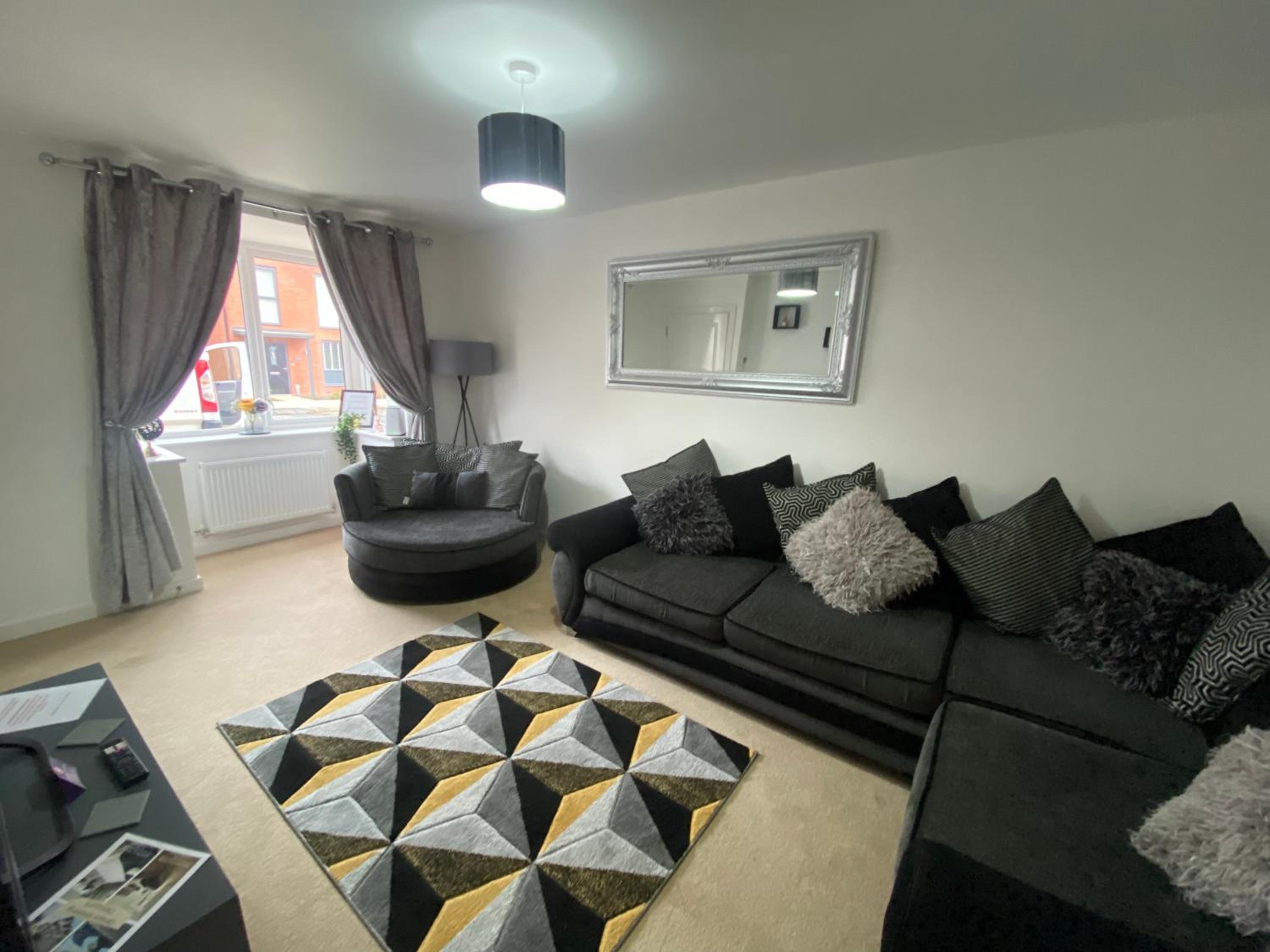 Kingsway House - Spacious 4 Bed Home From Home in Derby view 4
