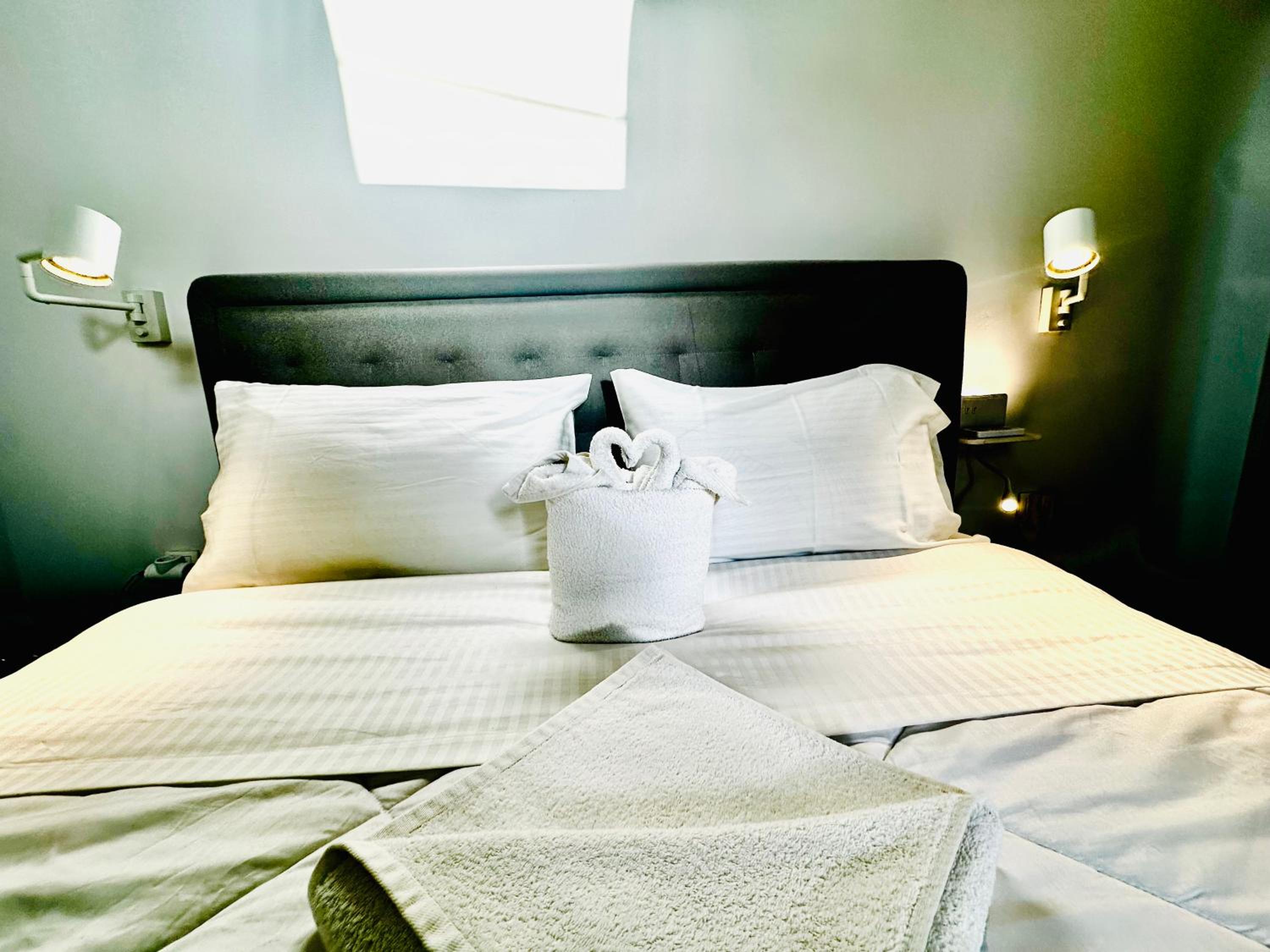 TRAVELLERS CORFU TOWN Luxury Suites, Studios & Apartments