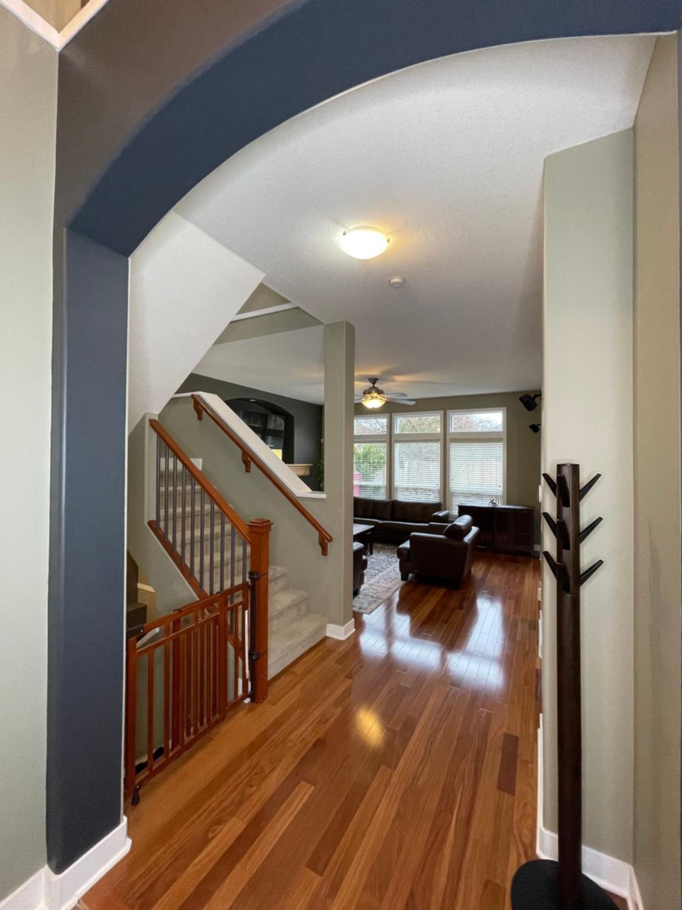 Metropolitan Dream Stay with Saltwater Pool and Hot Tub