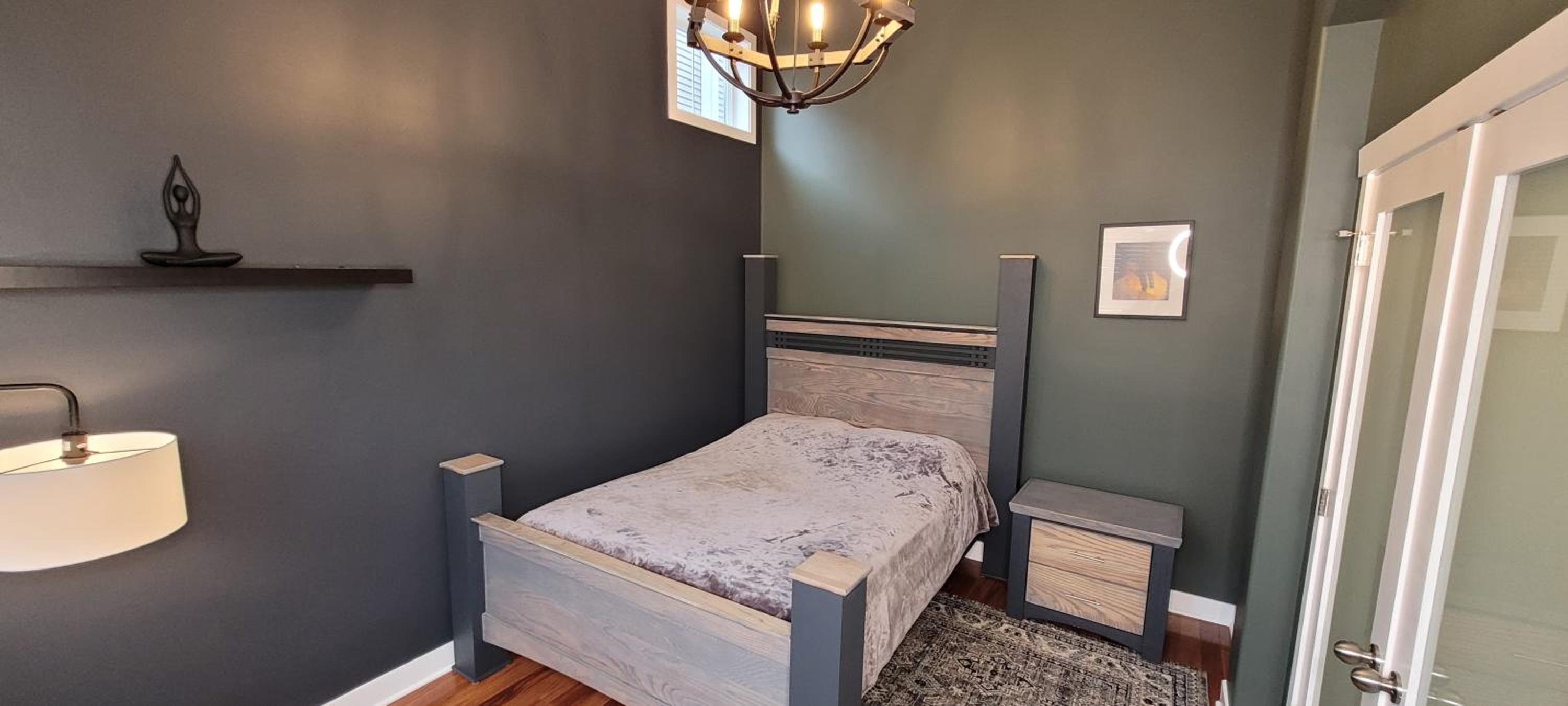 Metropolitan Dream Stay with Saltwater Pool and Hot Tub