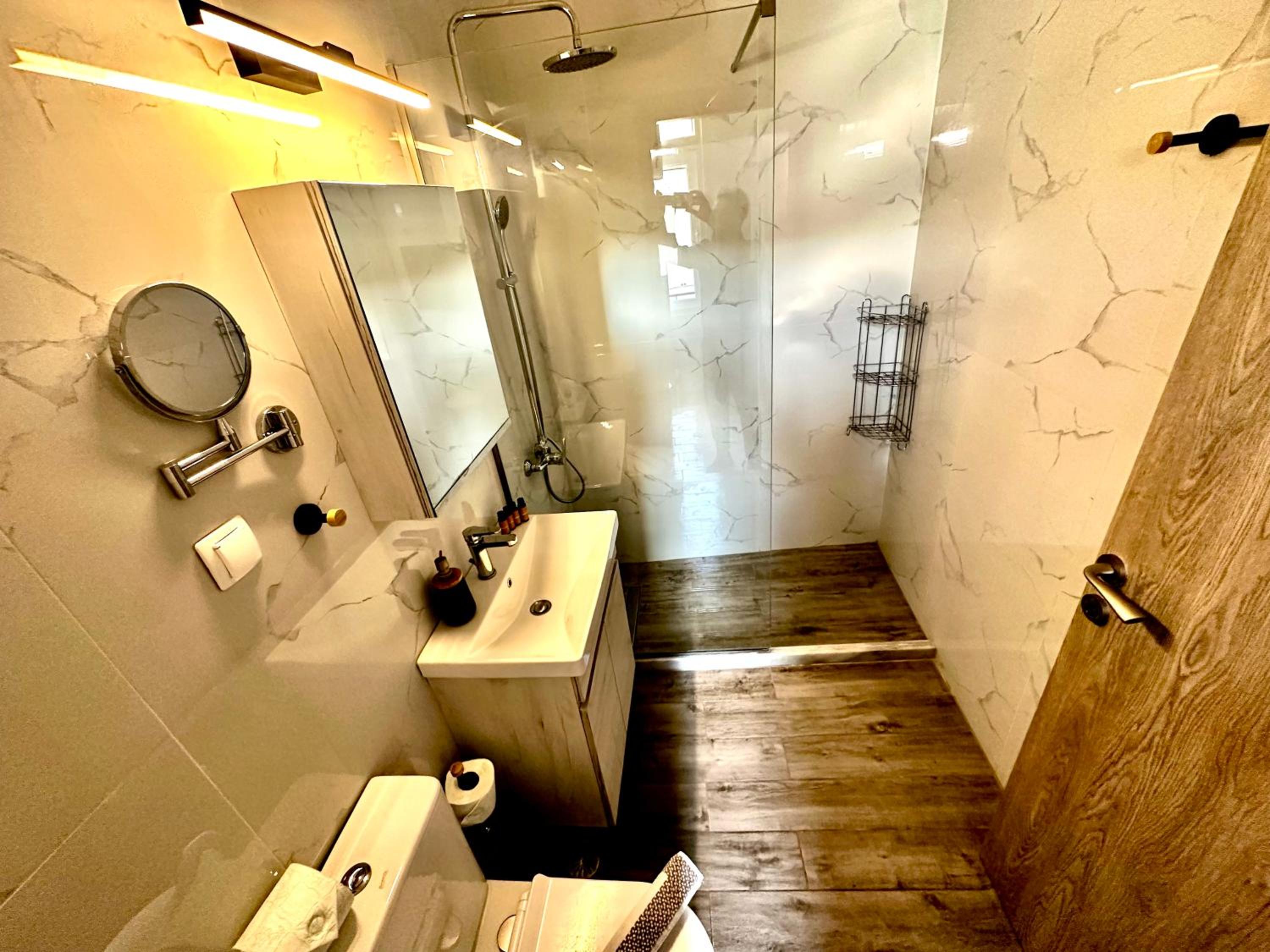 TRAVELLERS CORFU TOWN Luxury Suites, Studios & Apartments