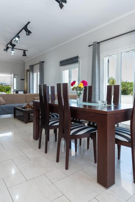Bella Vista Casa view 3