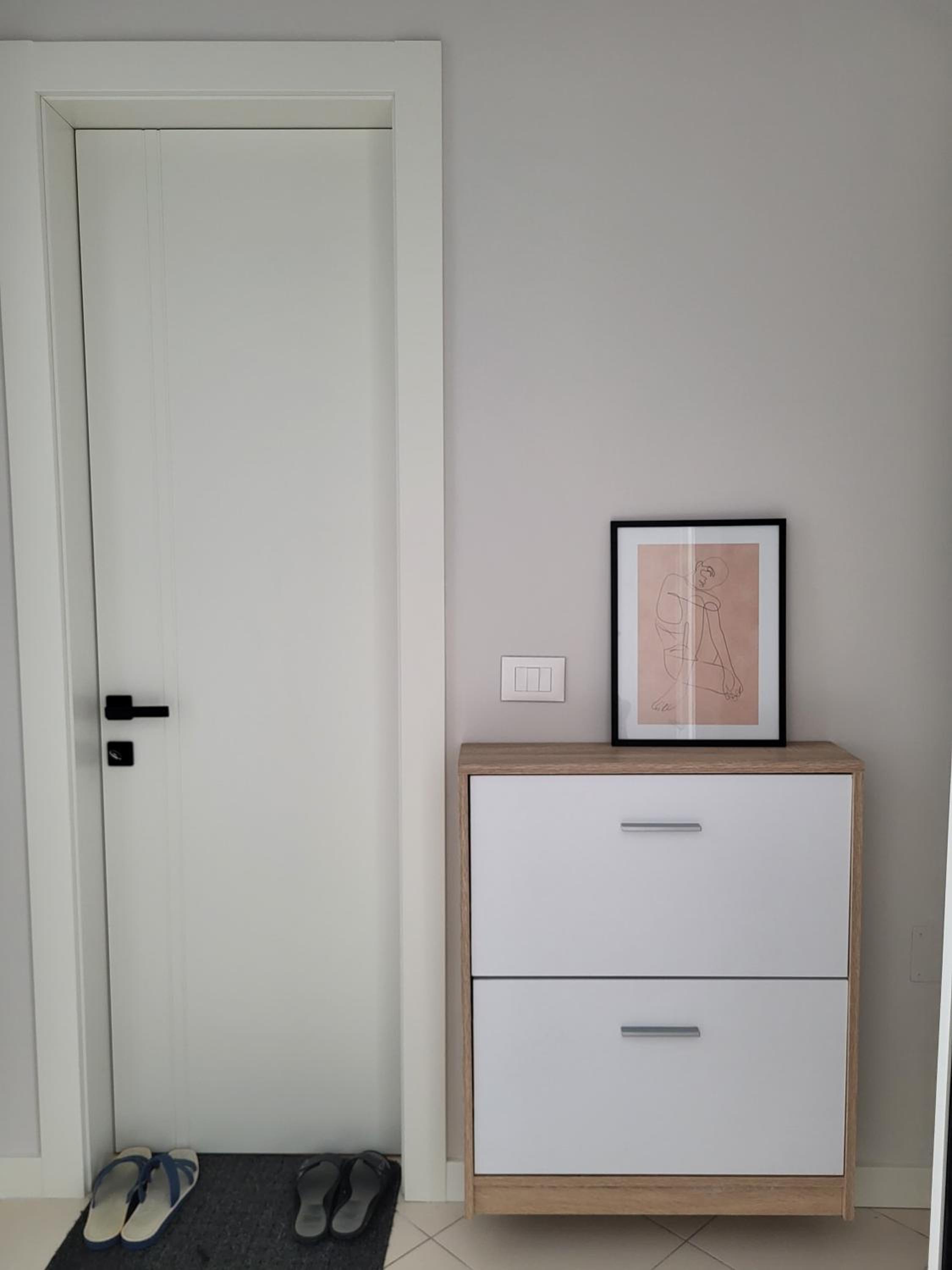 Alex's Apartment 2