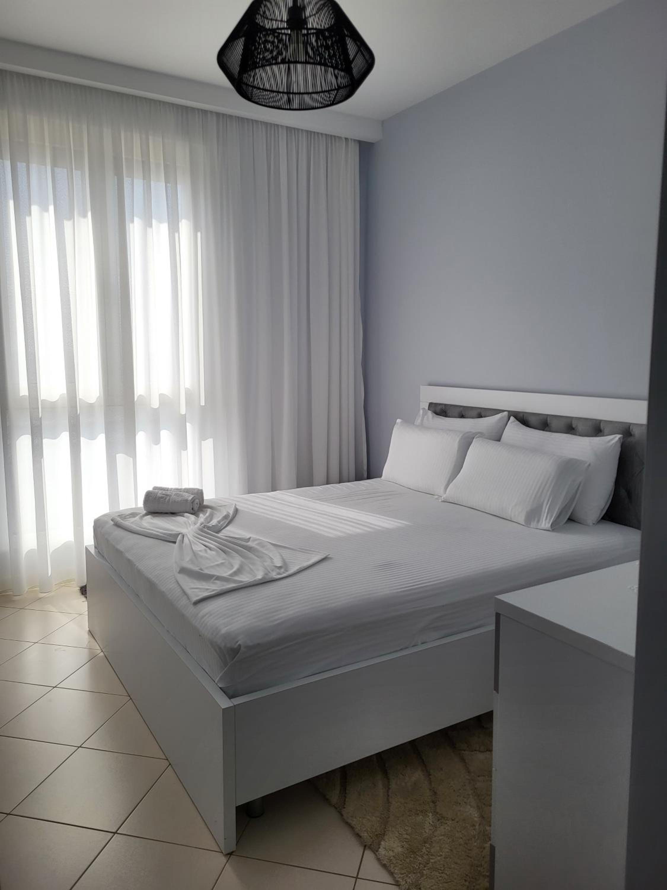 Alex's Apartment 2