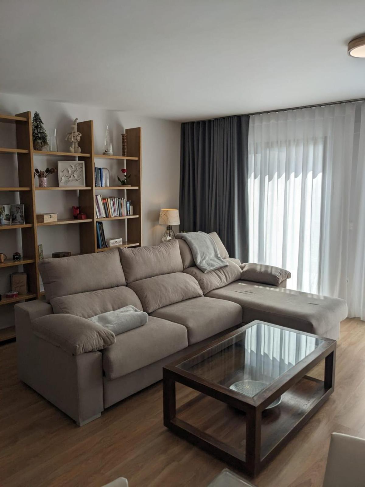 H&H Granada Home view 2
