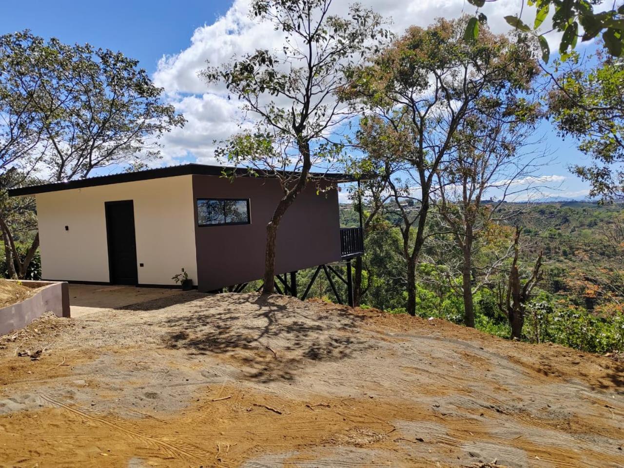 El Paraíso Escondido