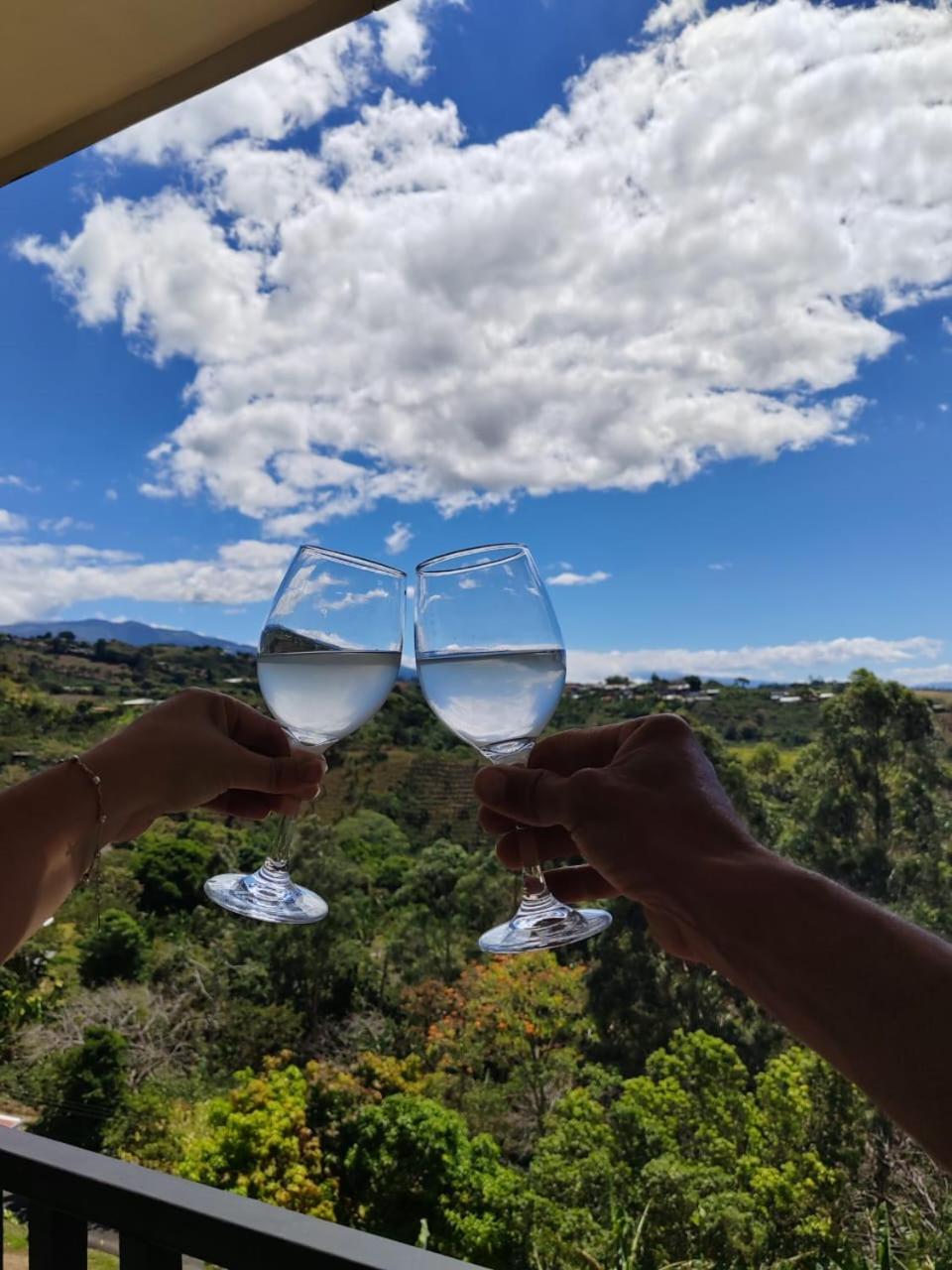 El Paraíso Escondido