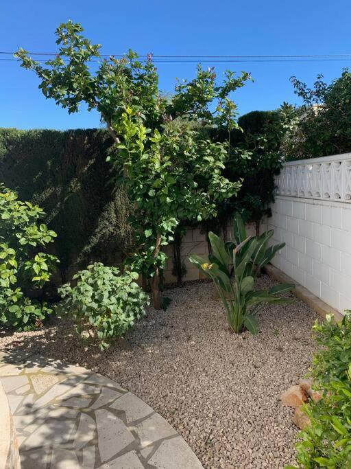 Precioso chalet independiente en Denia con piscina