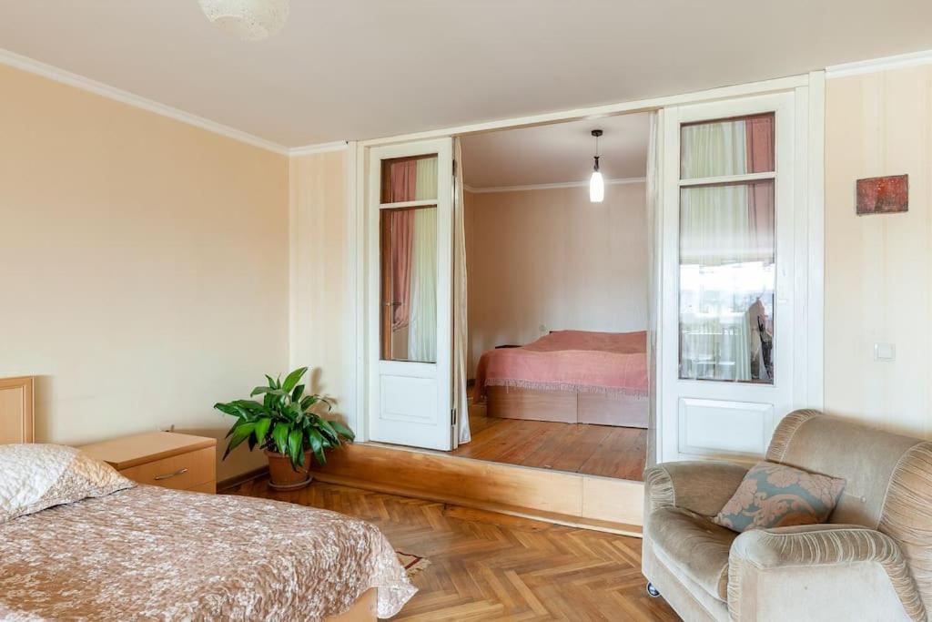 House on Rustaveli st view 4