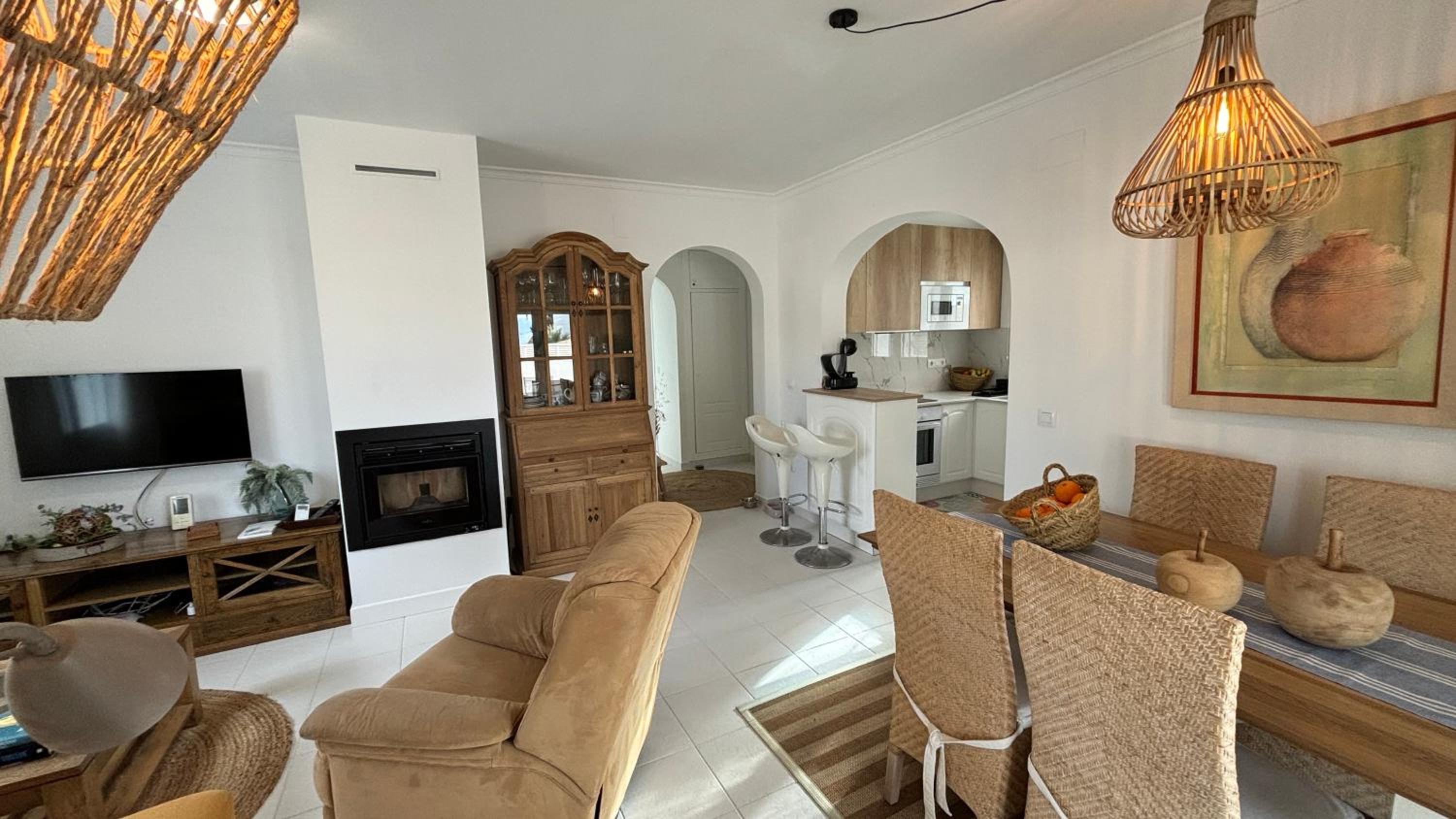 Precioso chalet independiente en Denia con piscina