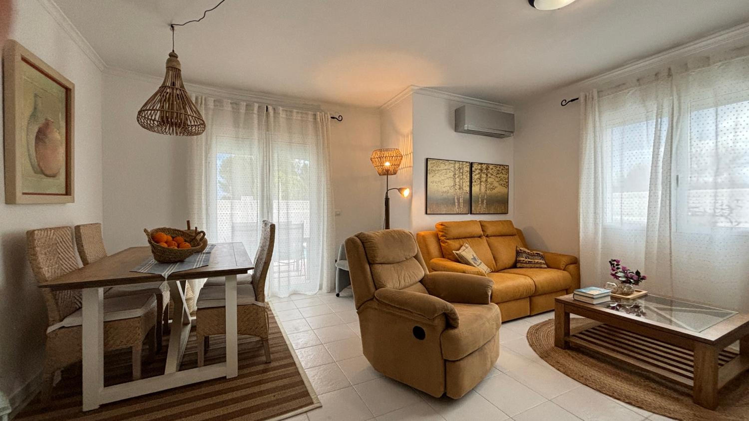 Precioso chalet independiente en Denia con piscina