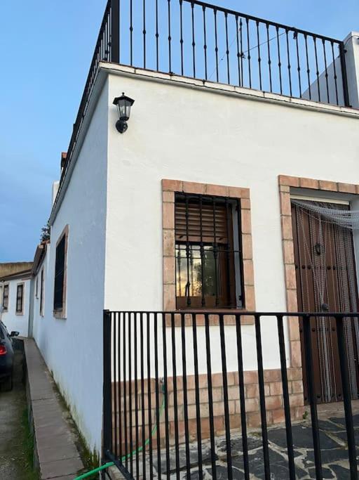 Sierra de Huelva-Chalet completo