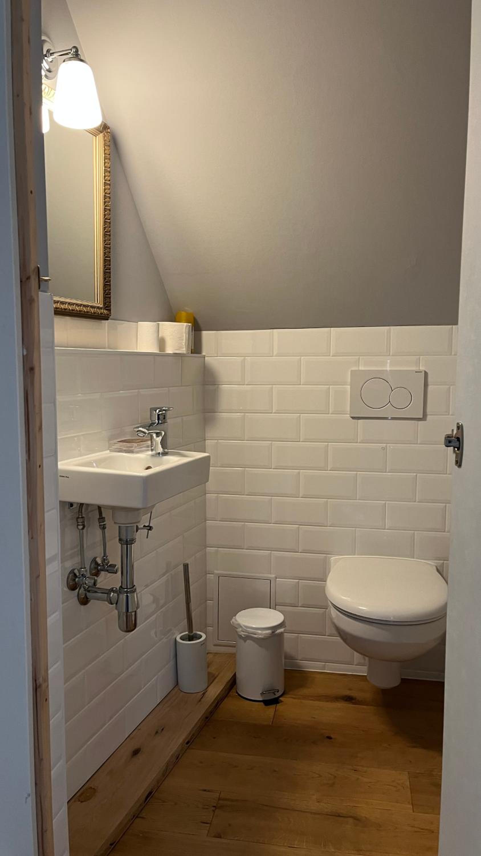 Reetdachhaus Warft Simmerdeis - Maisonettewohnung