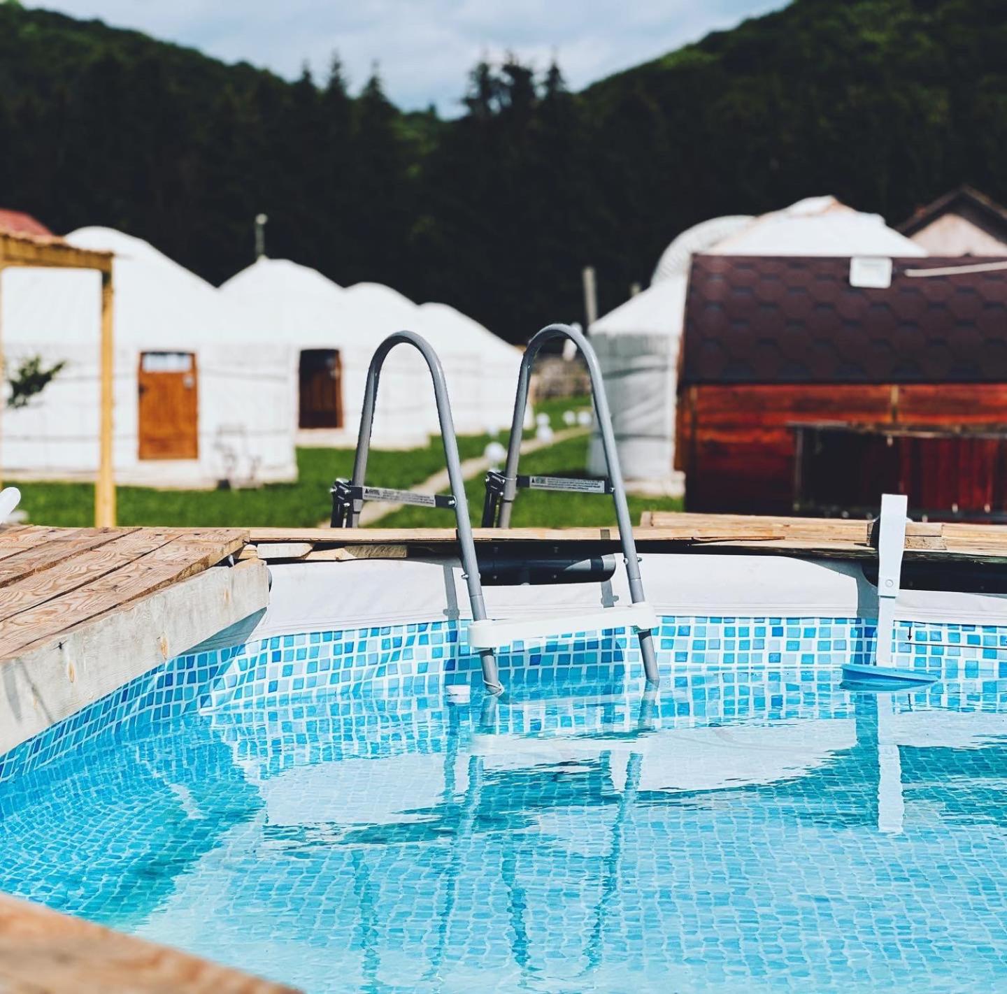 Glamping Iurte Mongole Spiritul Zimbrului