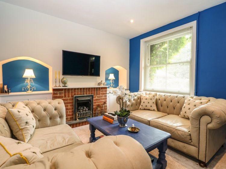 Charming Country Cottage