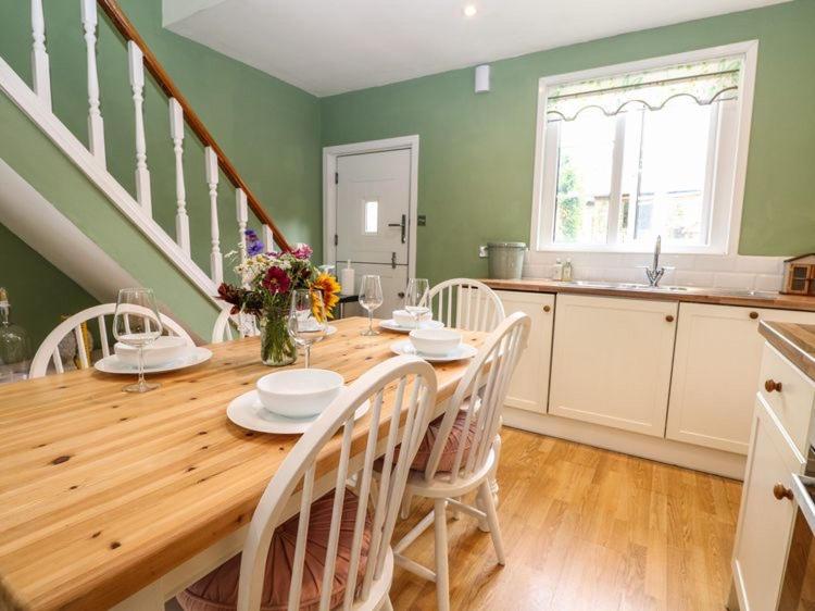 Charming Country Cottage