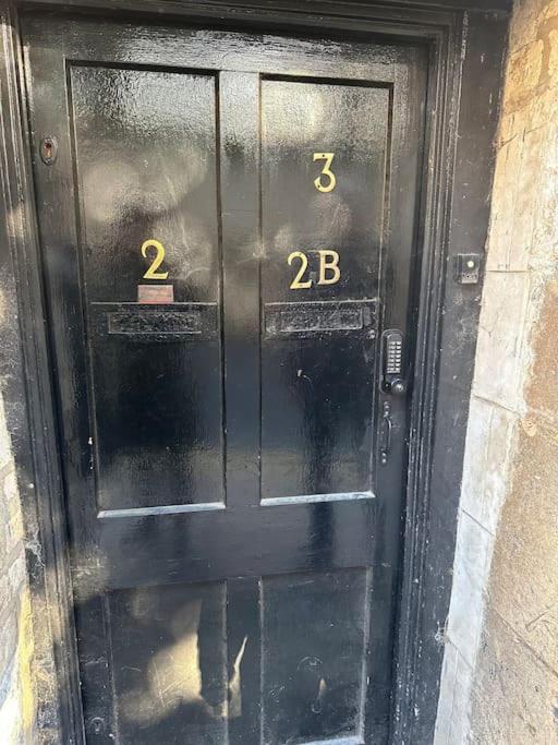 Grade II listed Cottage in Oundle with private courtyard view 5