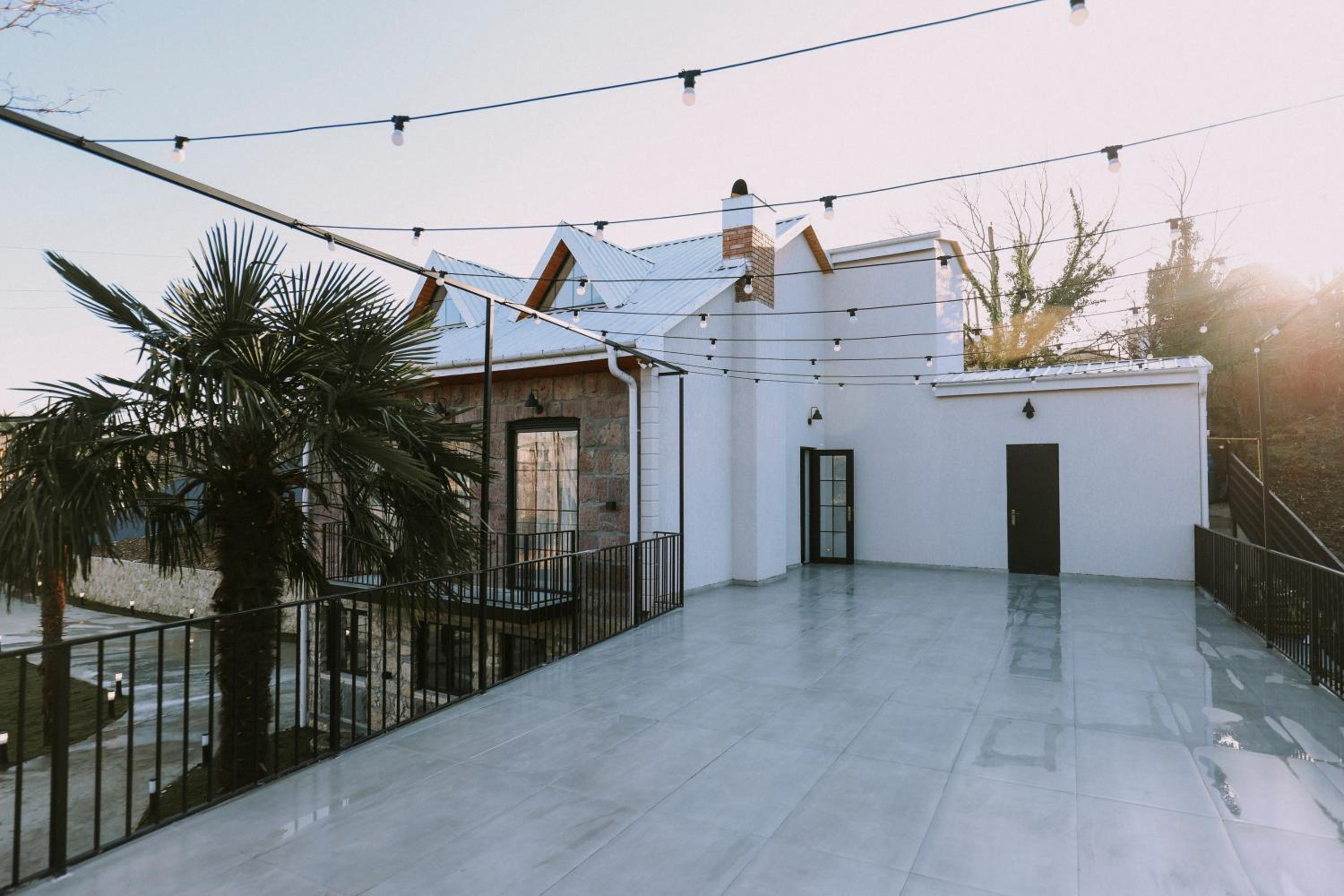 La Villa view 5
