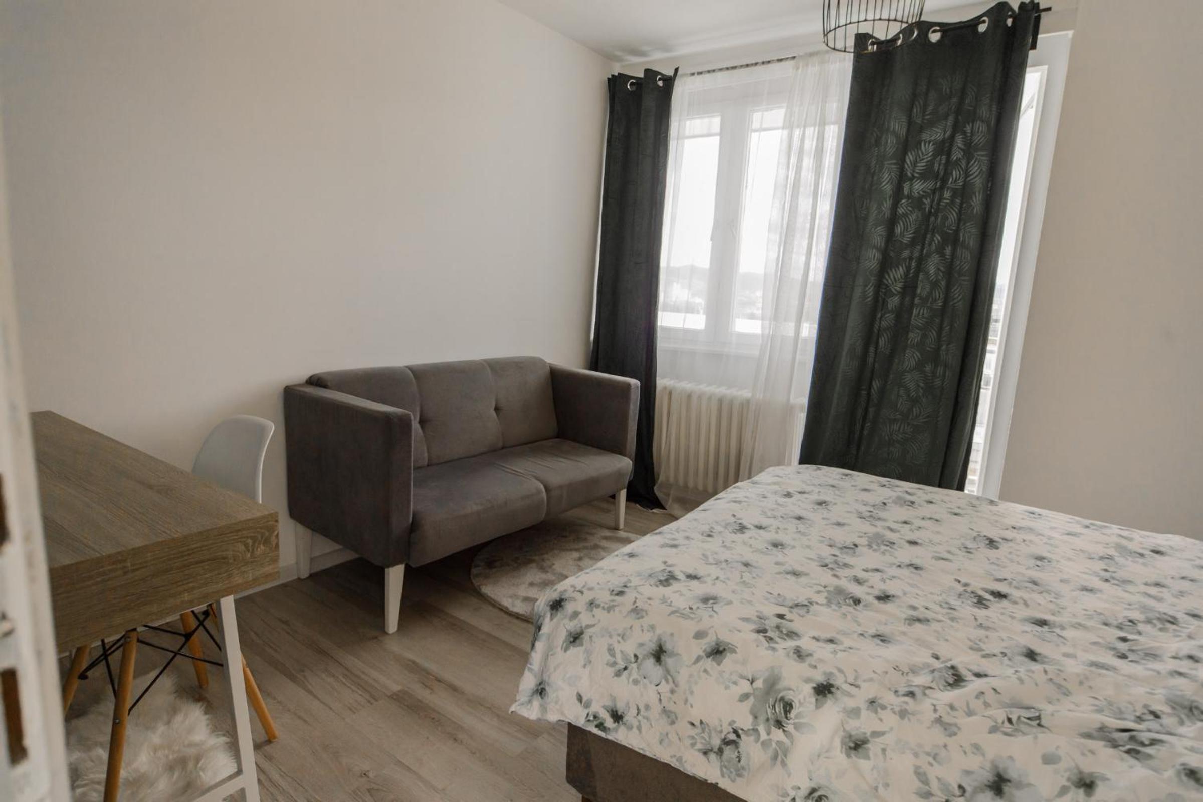 5 min Apartment