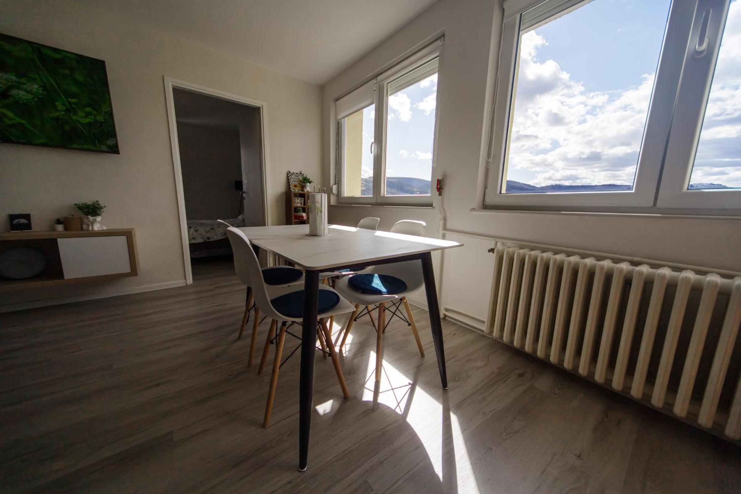 5 min Apartment