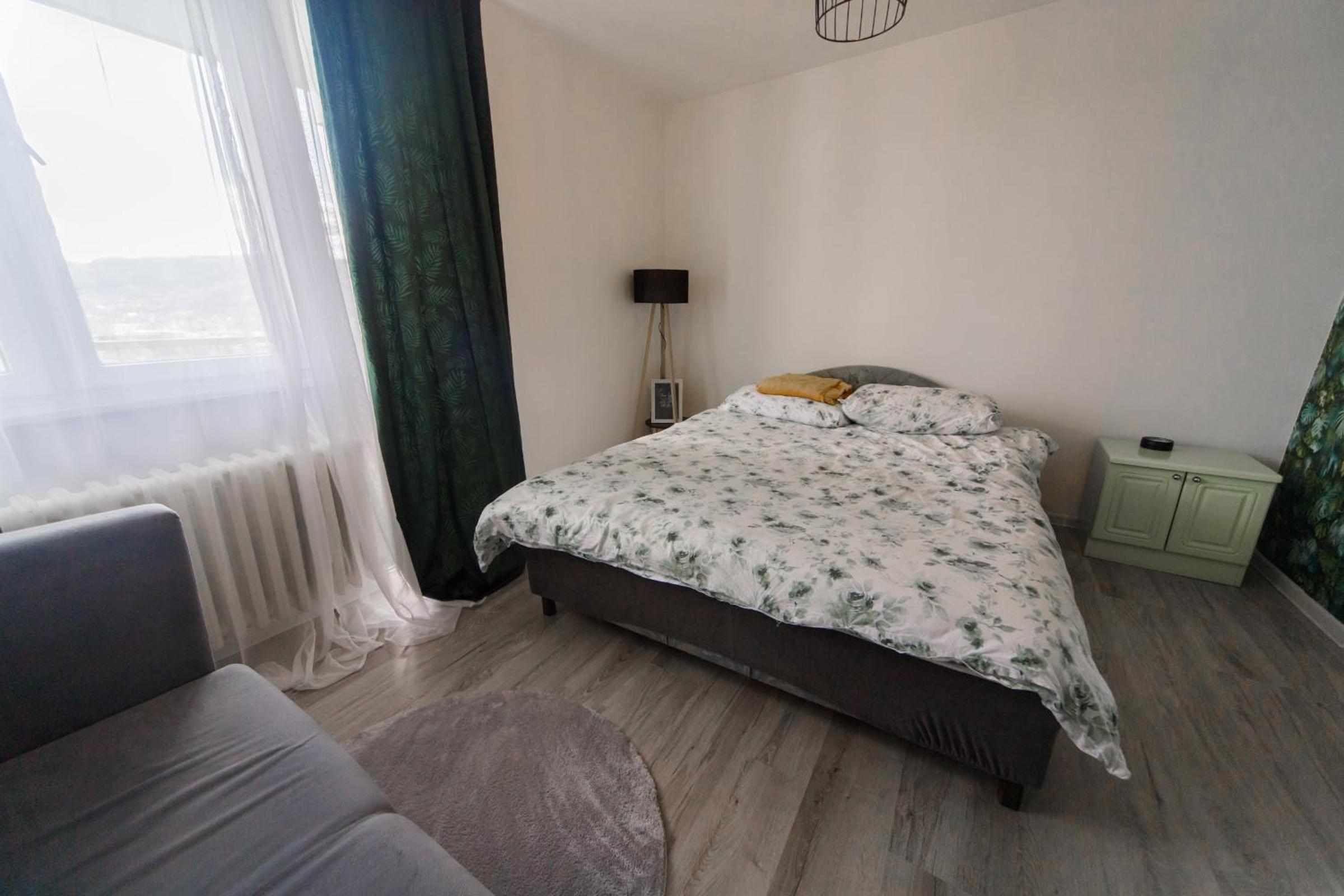 5 min Apartment