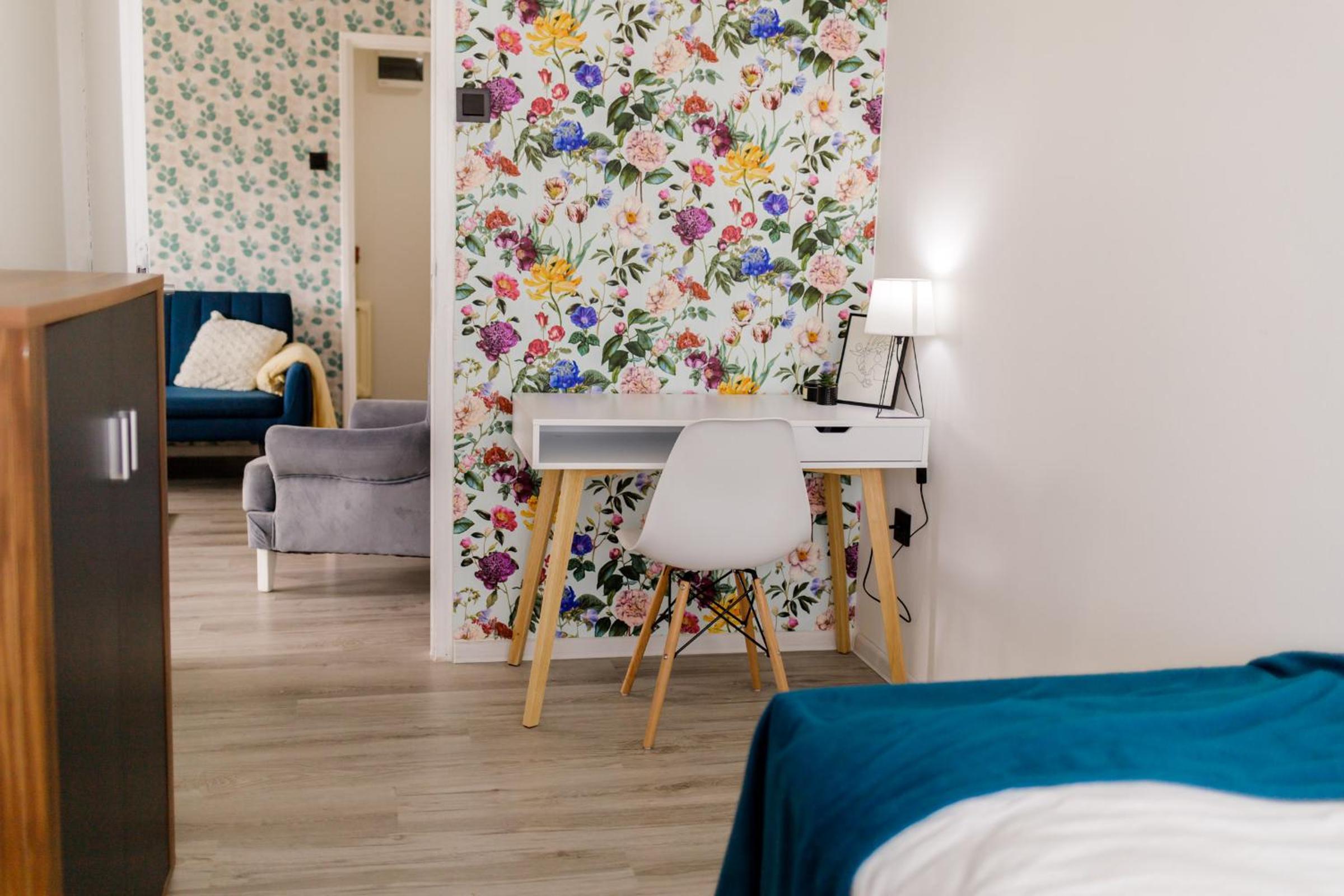 5 min Apartment