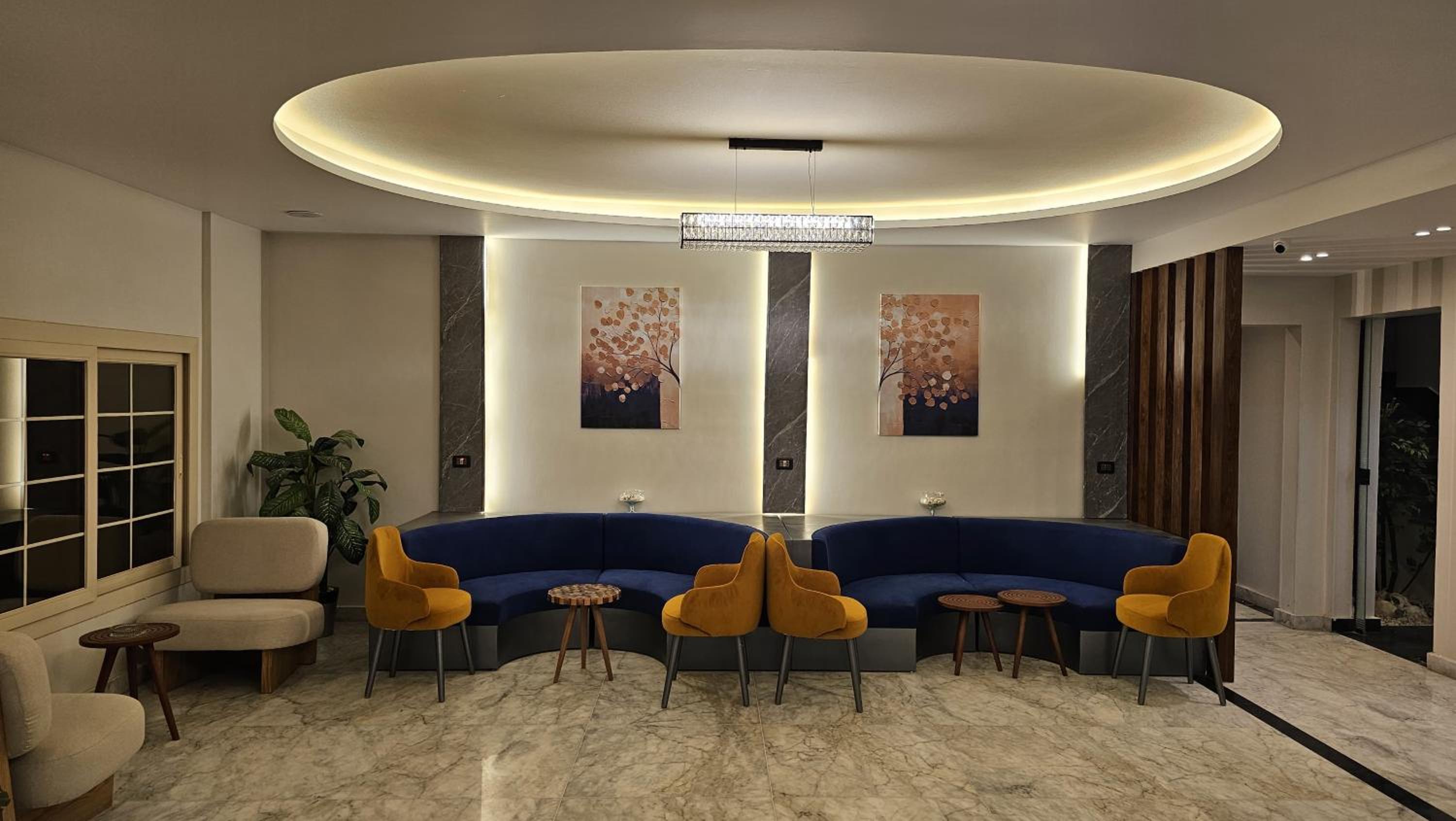 Aurora sky view suite